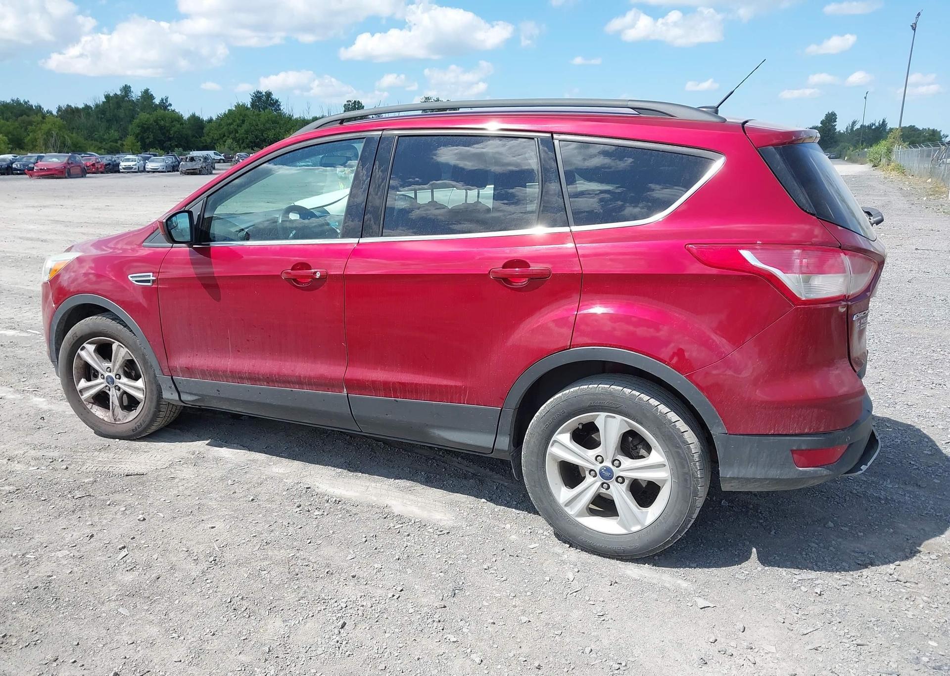 2014 FORD ESCAPE SE