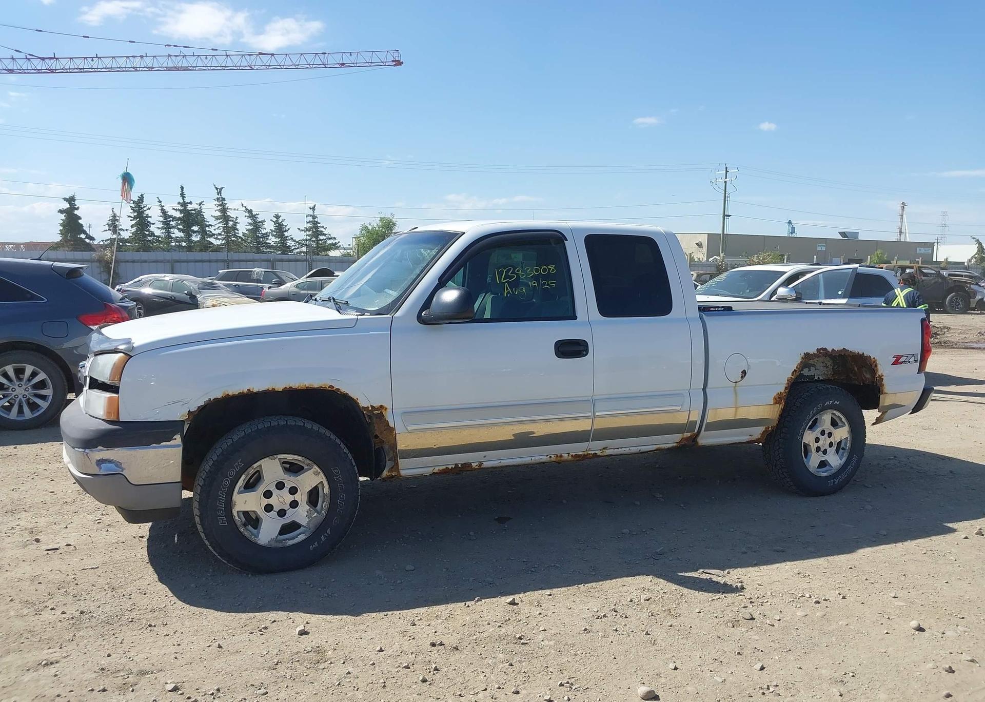 2005 CHEVROLET SILVERADO 1500 LS