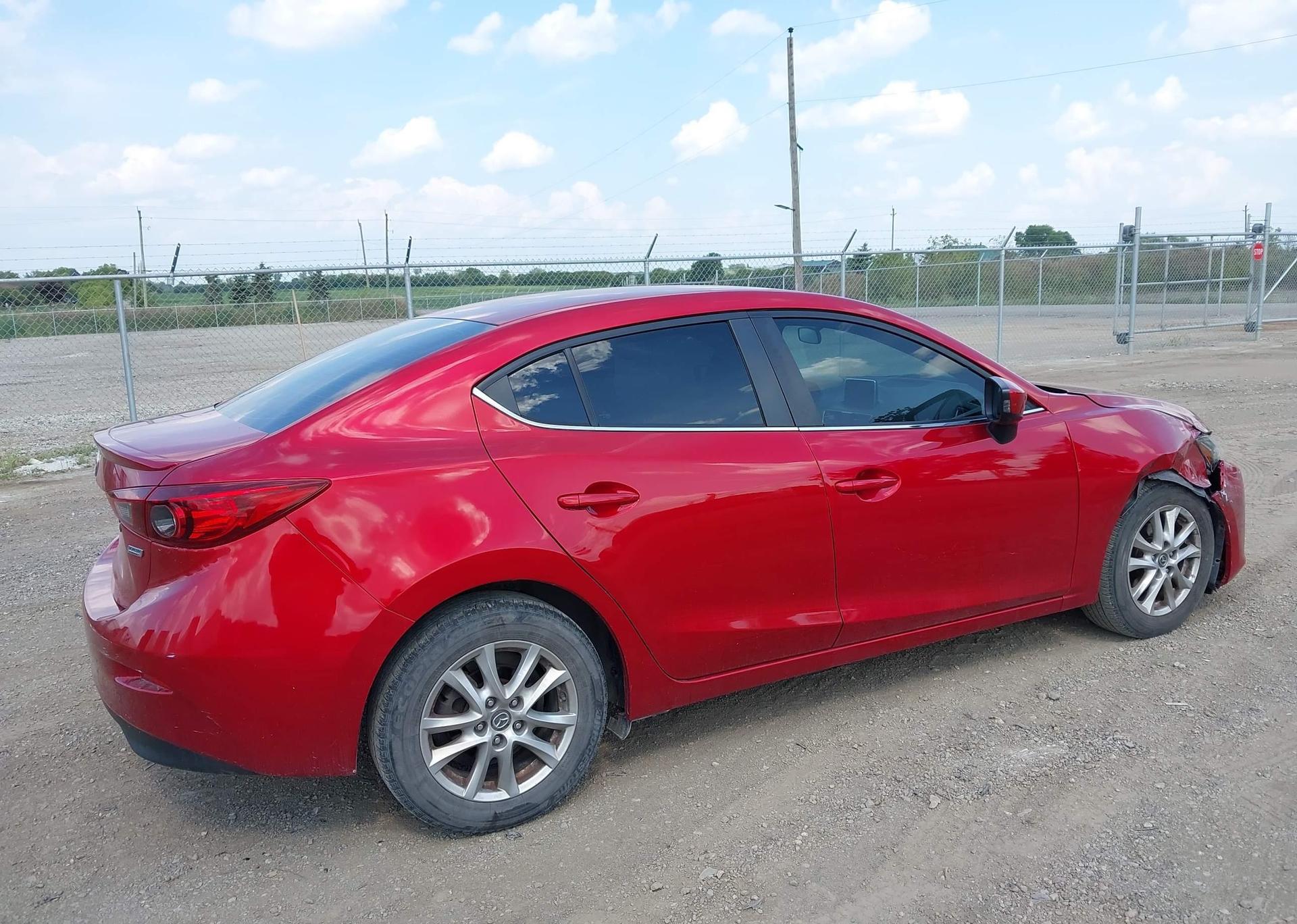 2015 MAZDA 3 TOURING