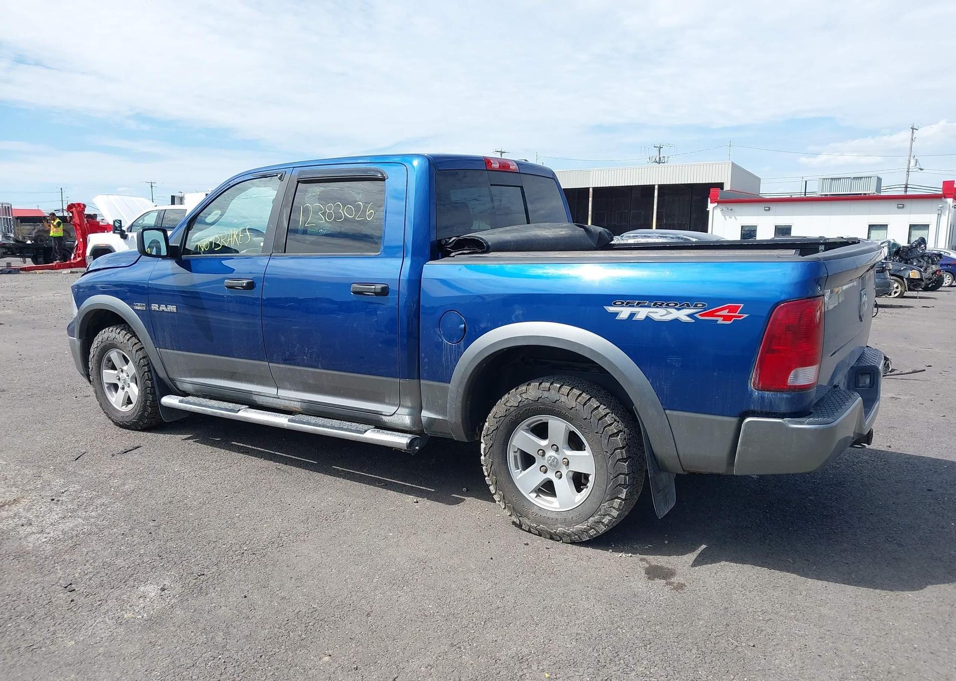 2010 DODGE RAM 1500