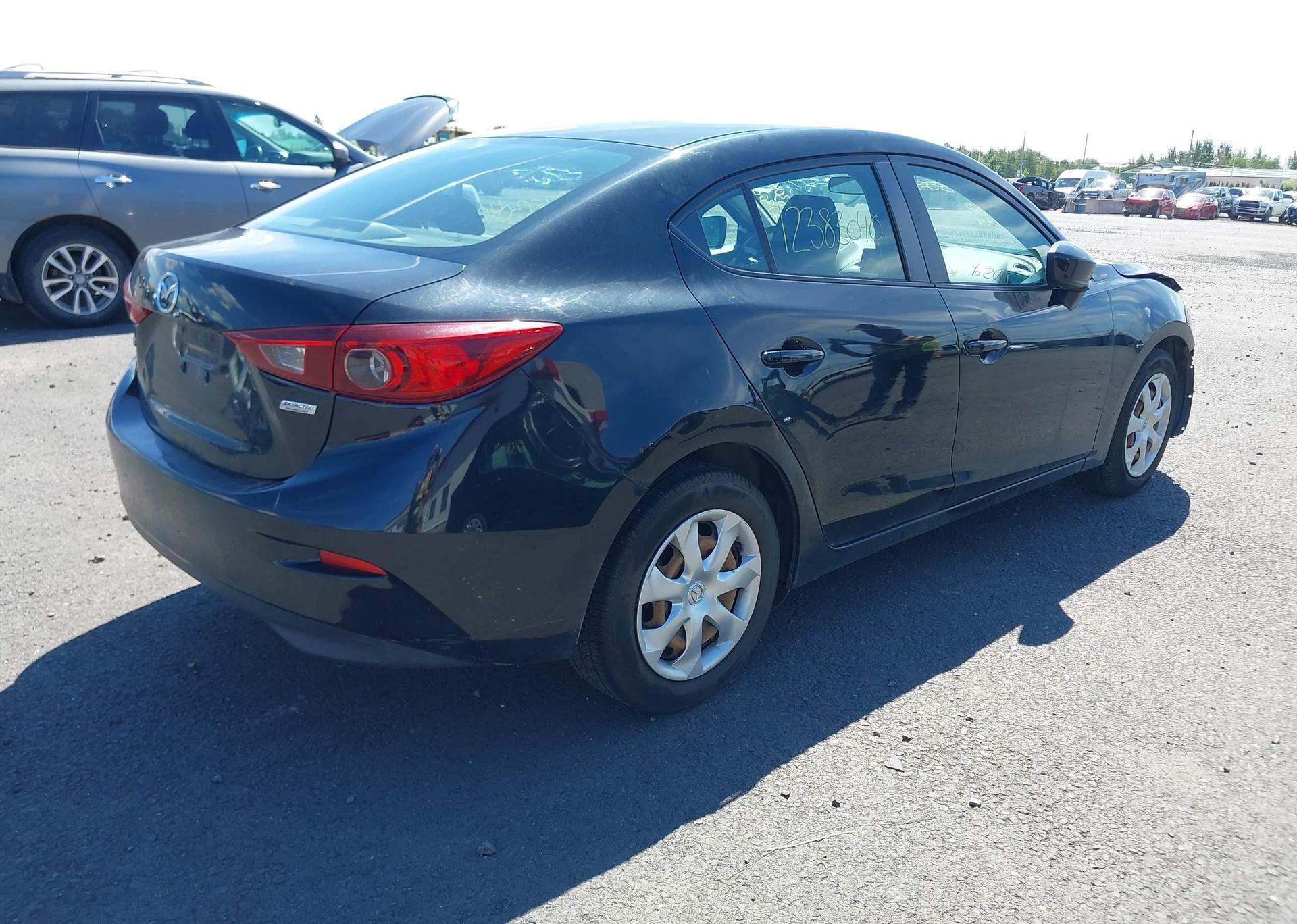 2015 MAZDA MAZDA3 GX