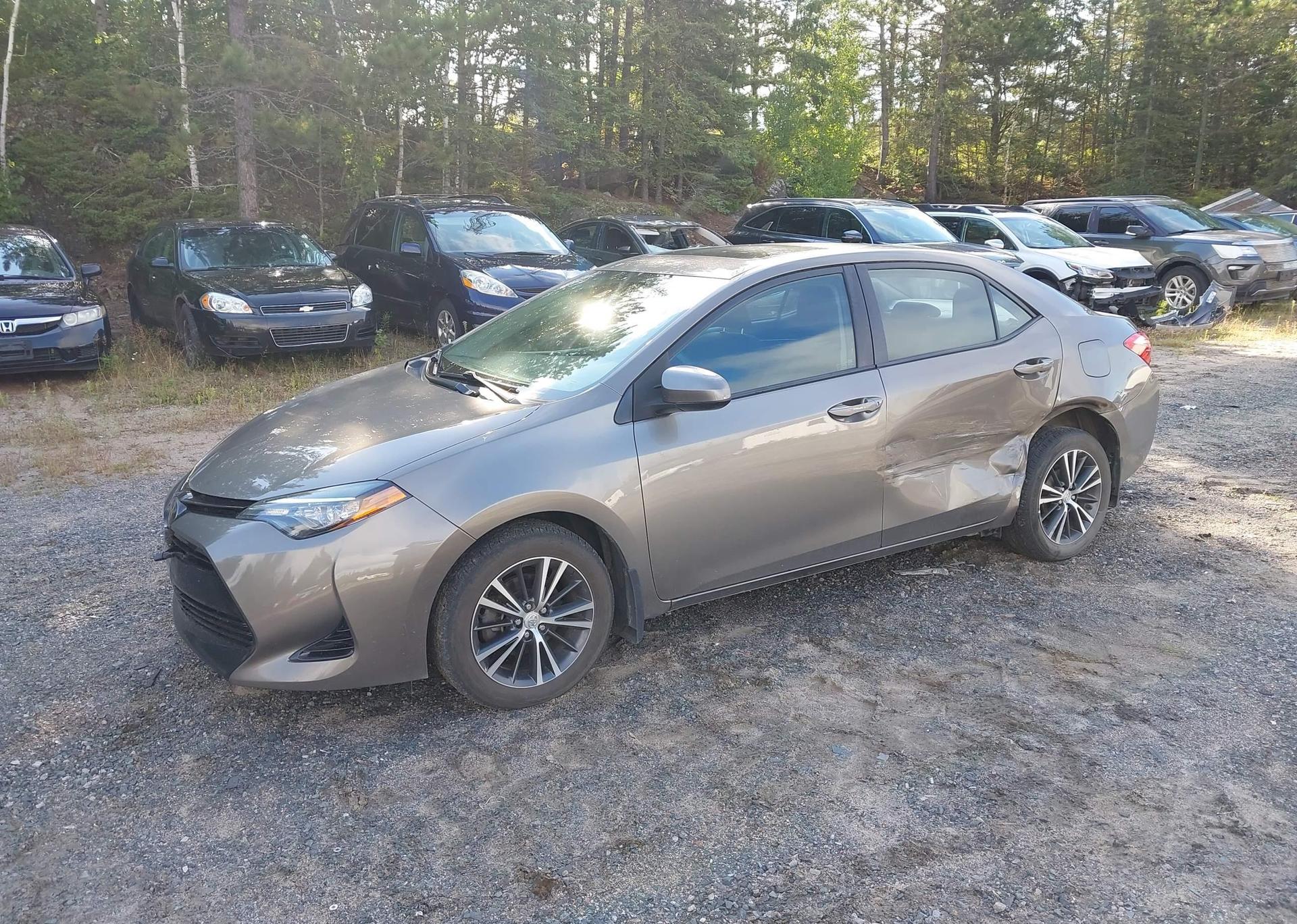 2017 TOYOTA COROLLA LE