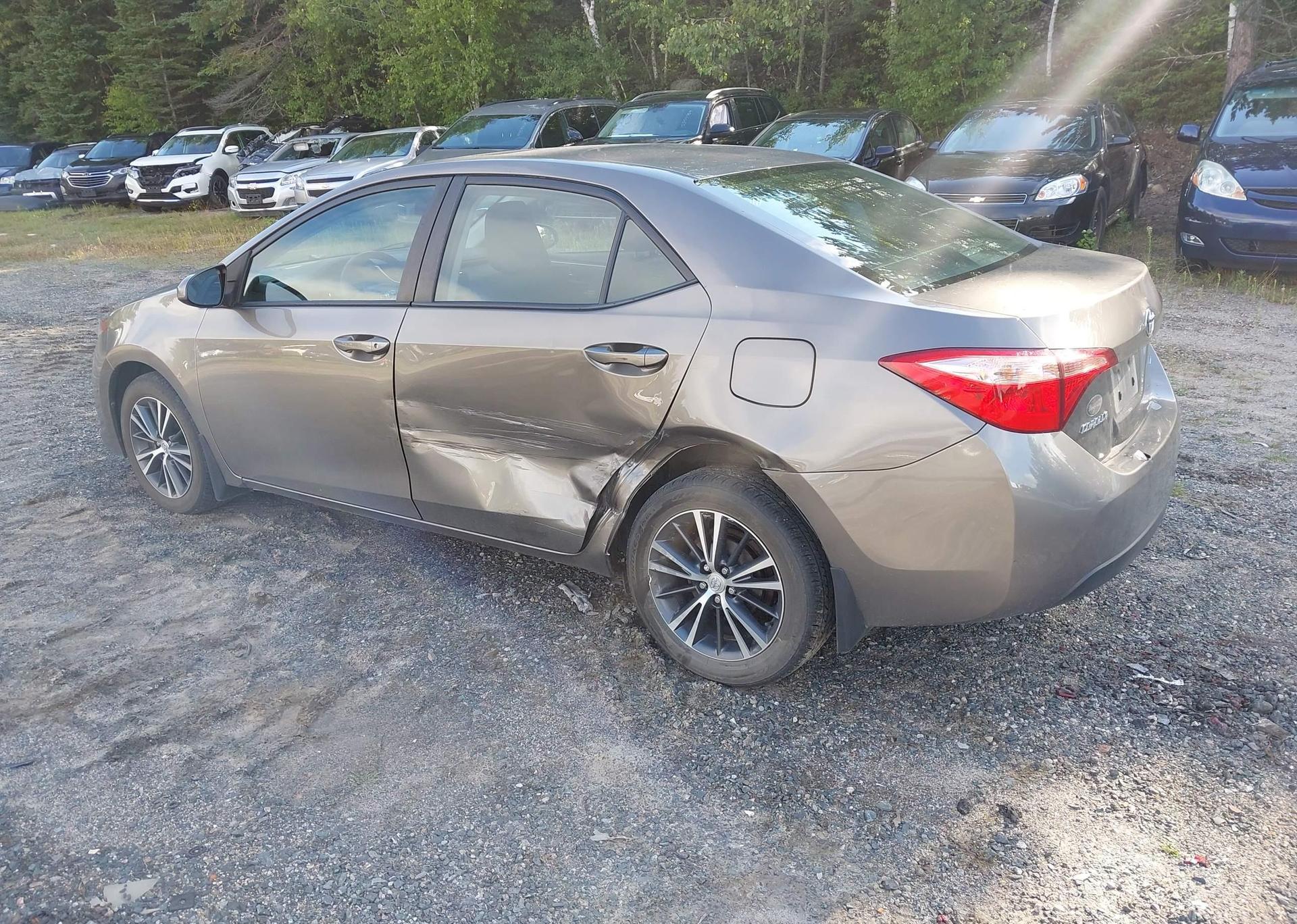 2017 TOYOTA COROLLA LE
