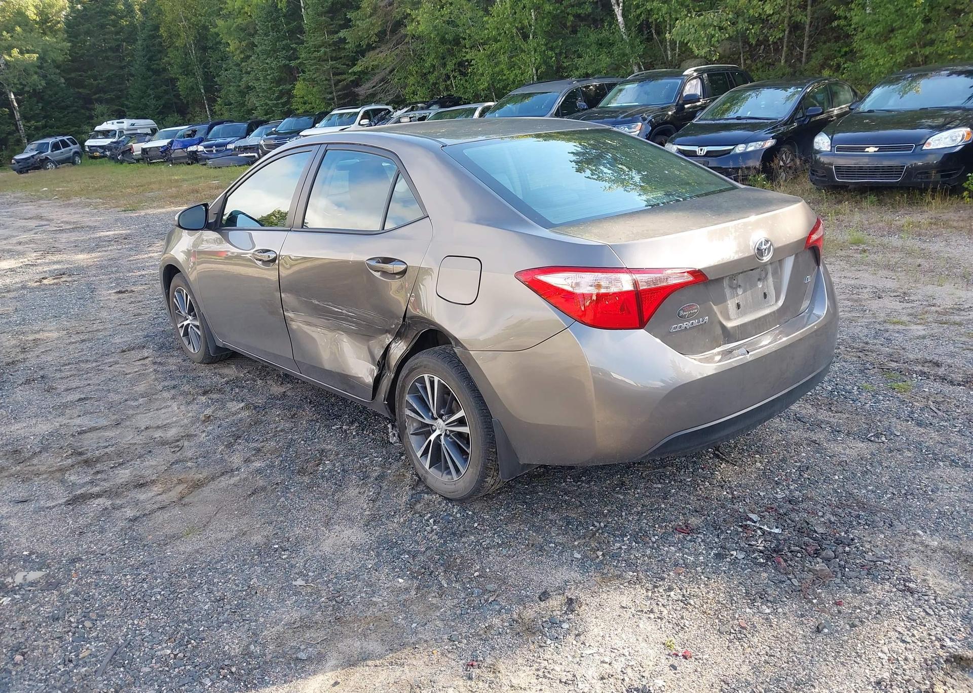 2017 TOYOTA COROLLA LE