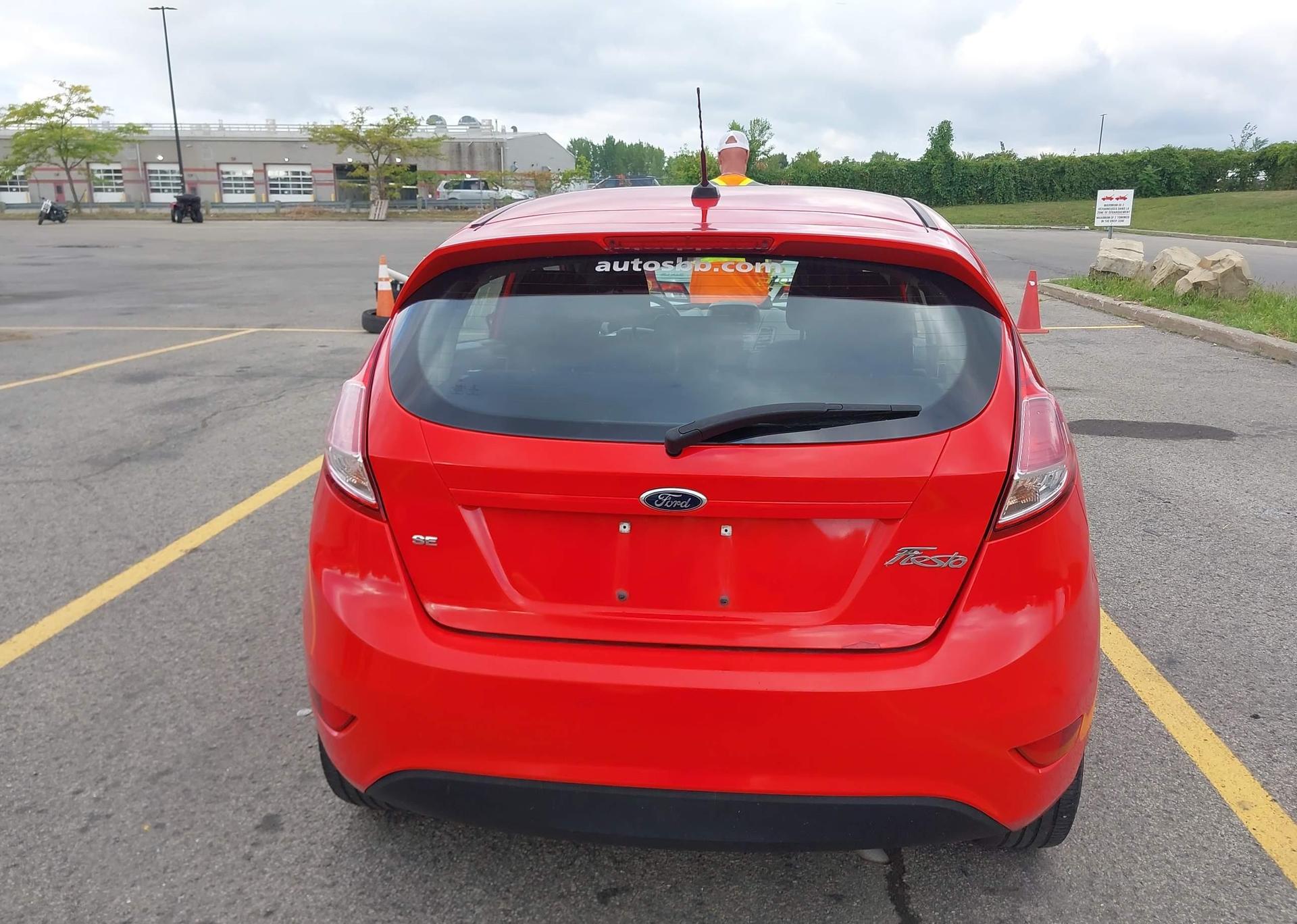 2014 FORD FIESTA SE