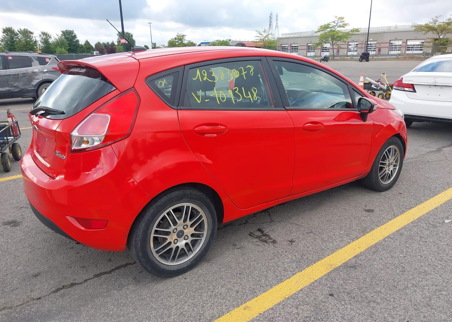 2014 FORD FIESTA SE