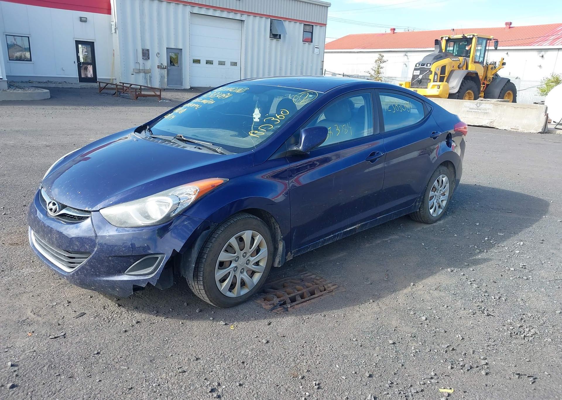 2012 HYUNDAI ELANTRA GL