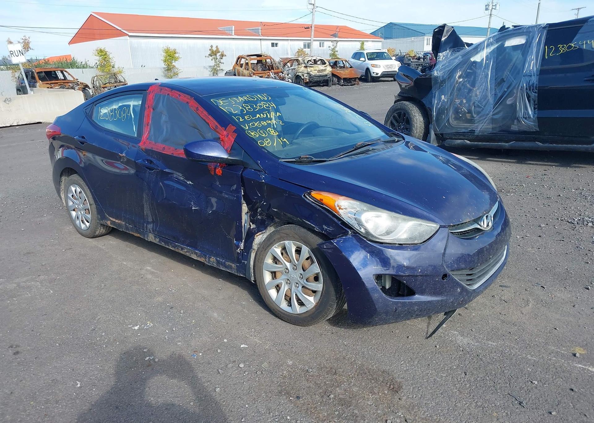 2012 HYUNDAI ELANTRA GL