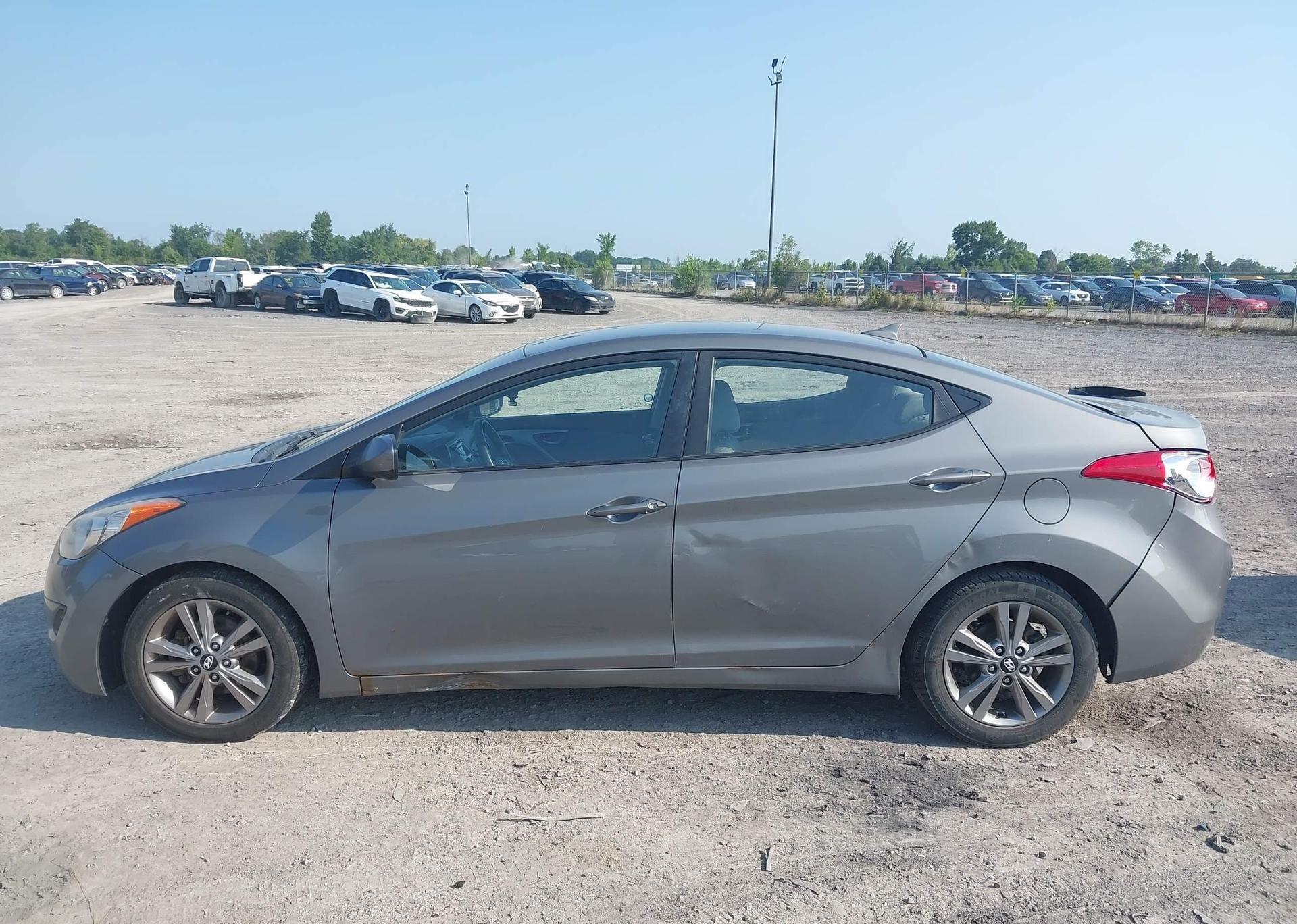 2013 HYUNDAI ELANTRA GLS
