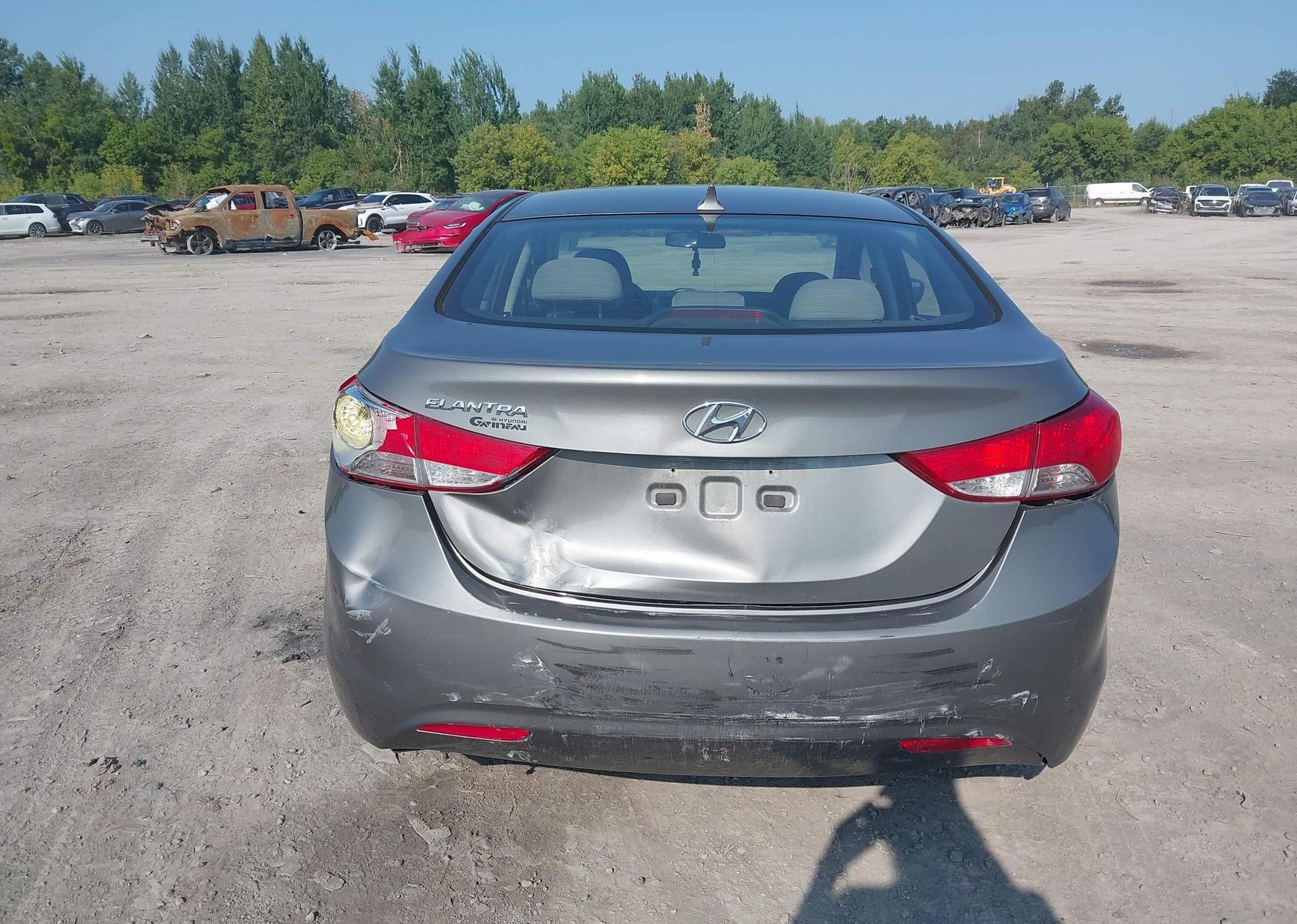 2013 HYUNDAI ELANTRA GLS