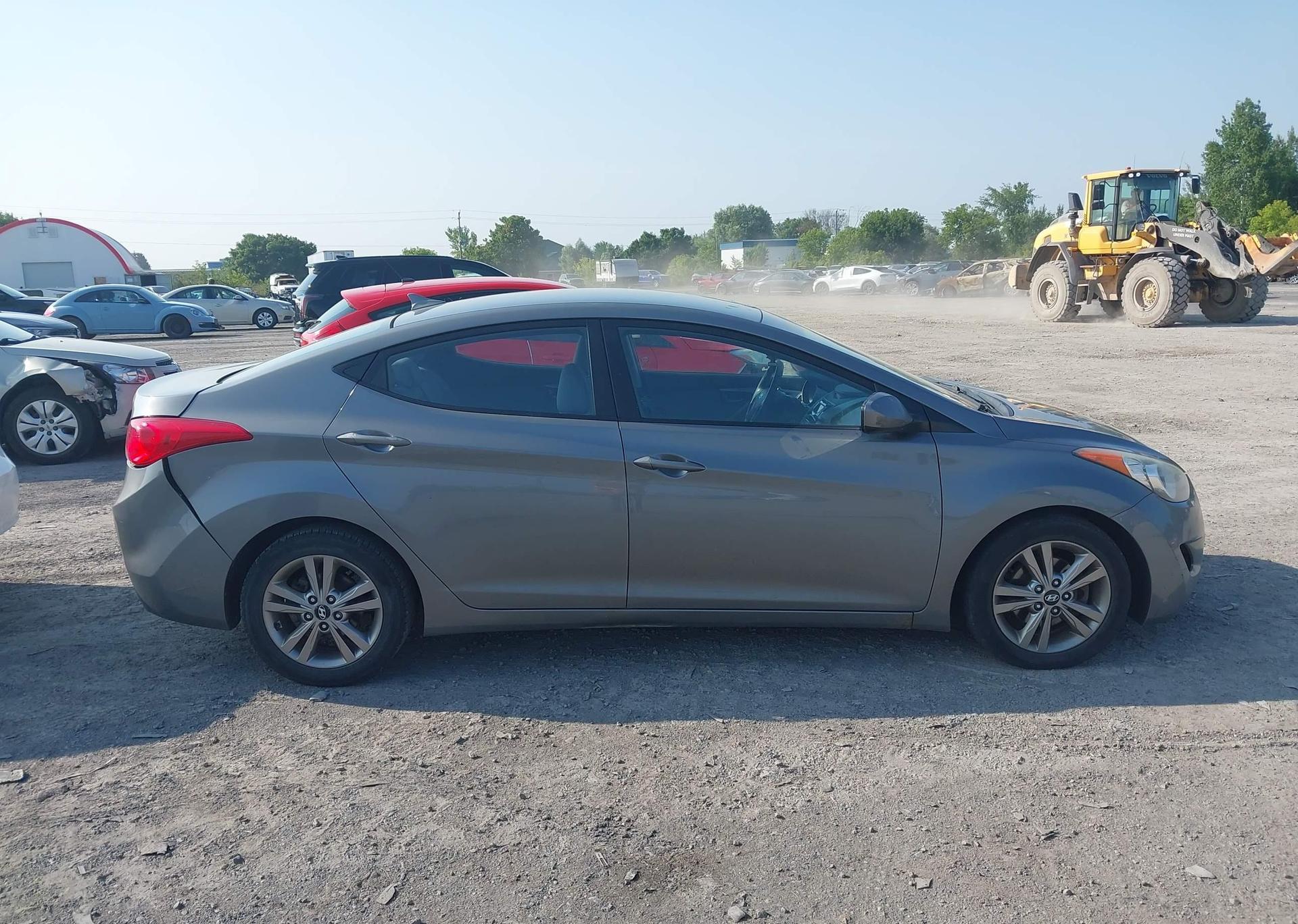 2013 HYUNDAI ELANTRA GLS