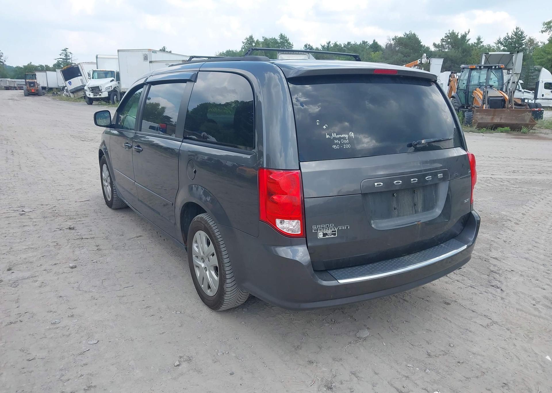 2016 DODGE GRAND CARAVAN SE