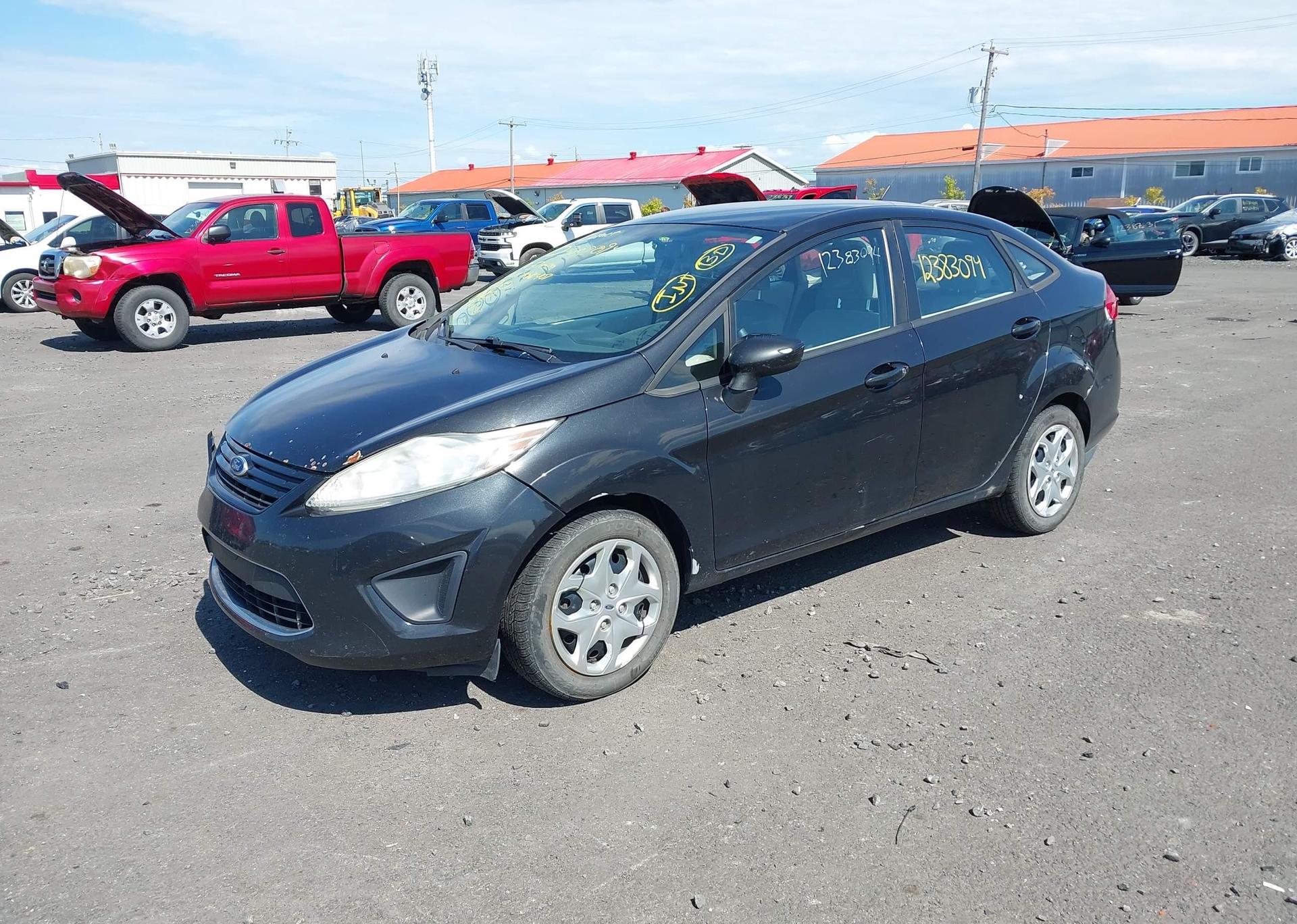2011 FORD FIESTA S
