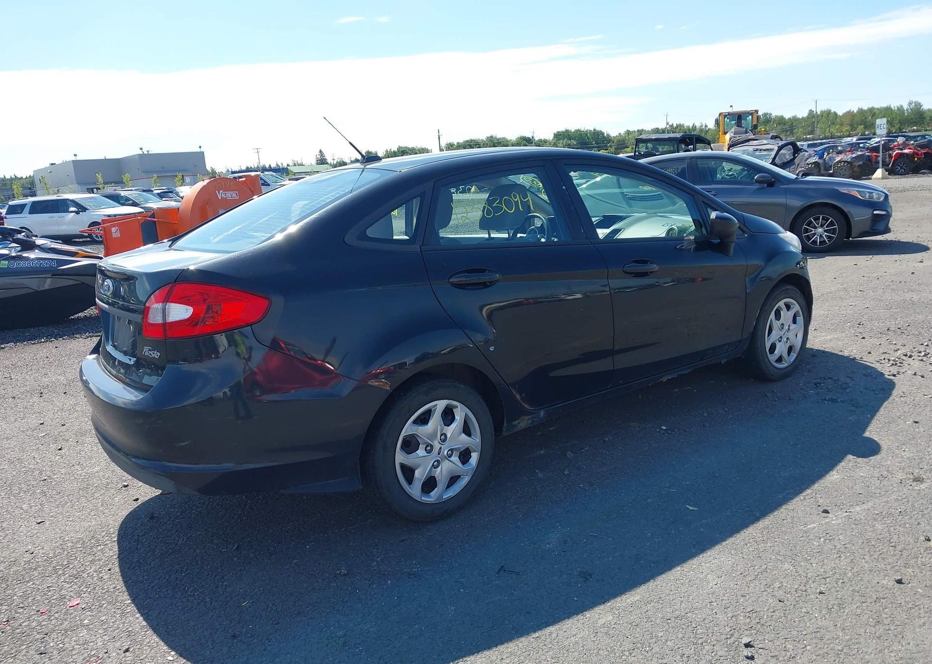 2011 FORD FIESTA S