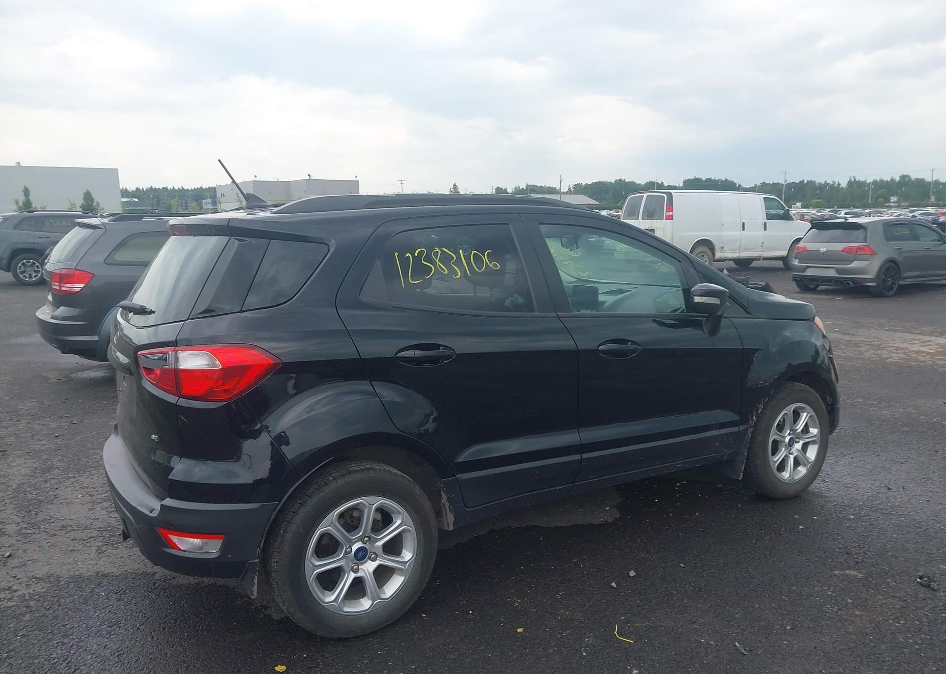 2021 FORD ECOSPORT SE