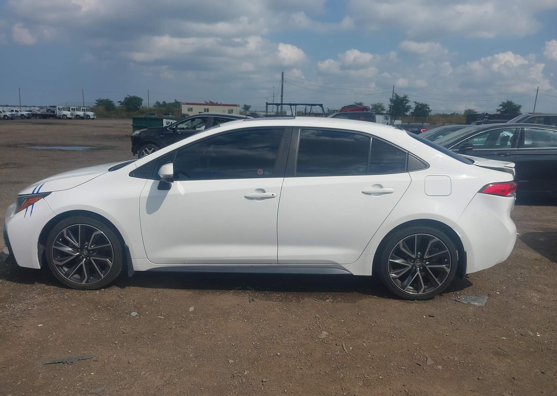 2020 TOYOTA COROLLA SE