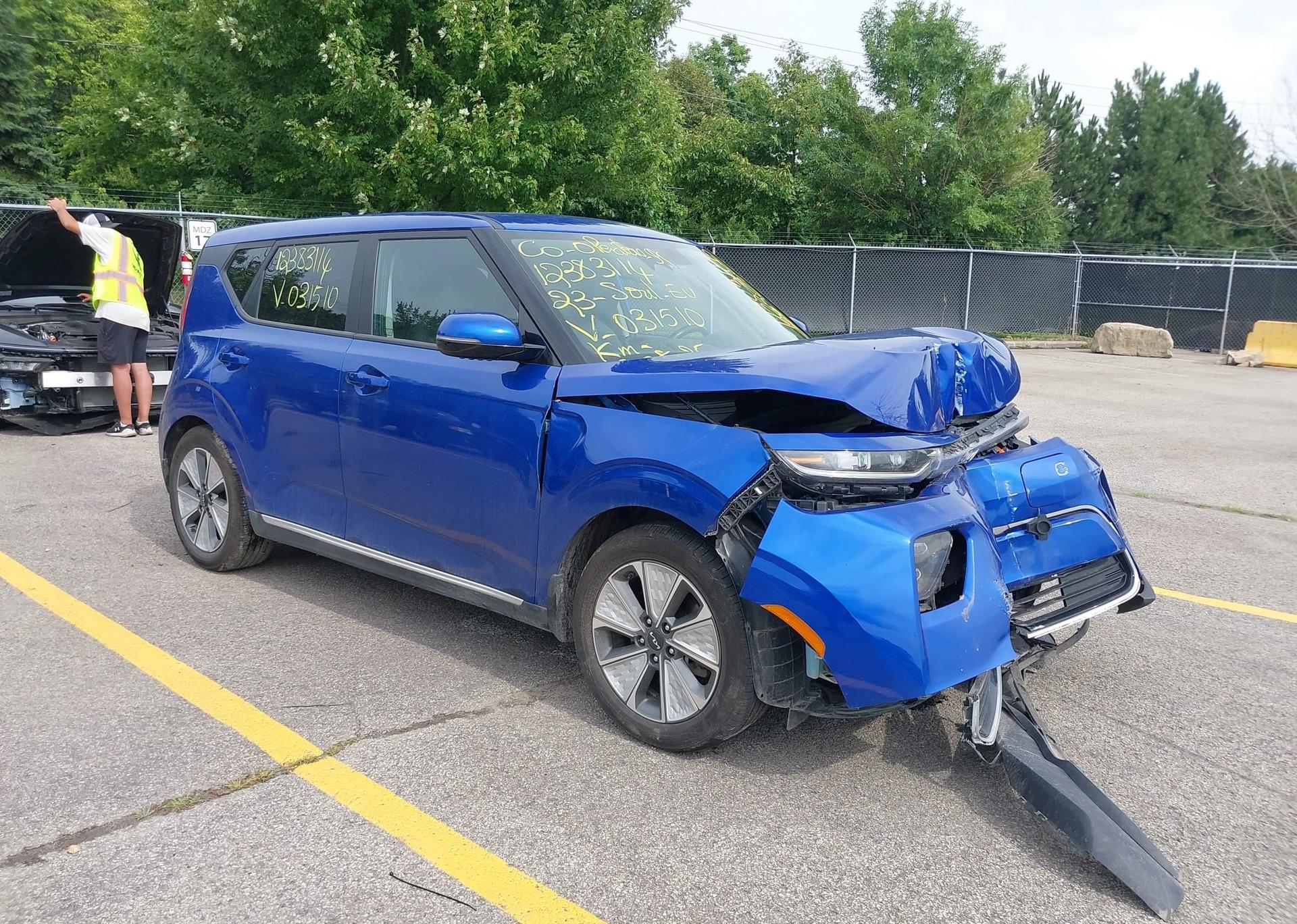 2023 KIA SOUL EV LIMITED