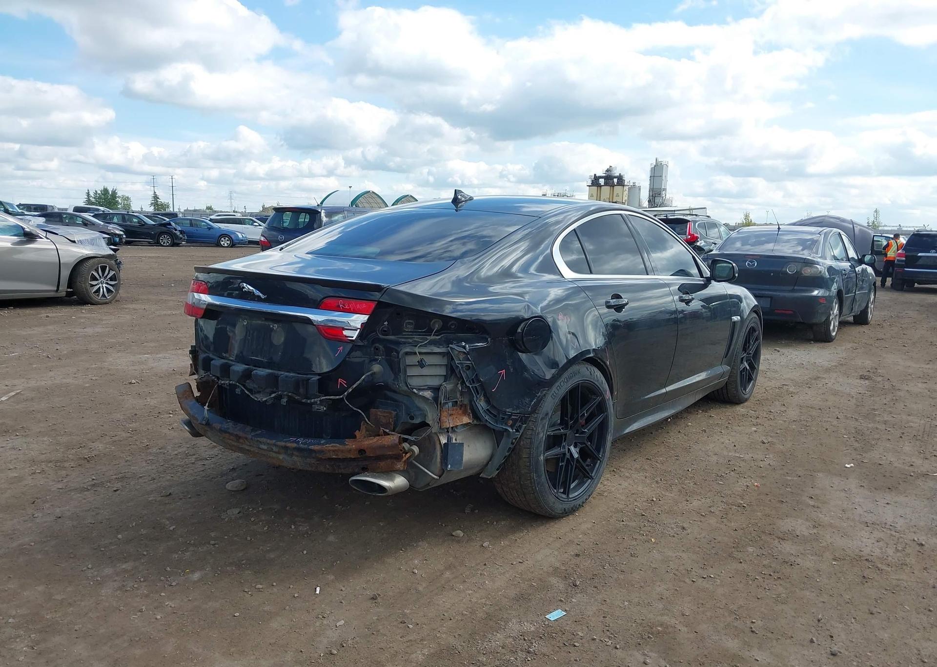 2013 JAGUAR XF