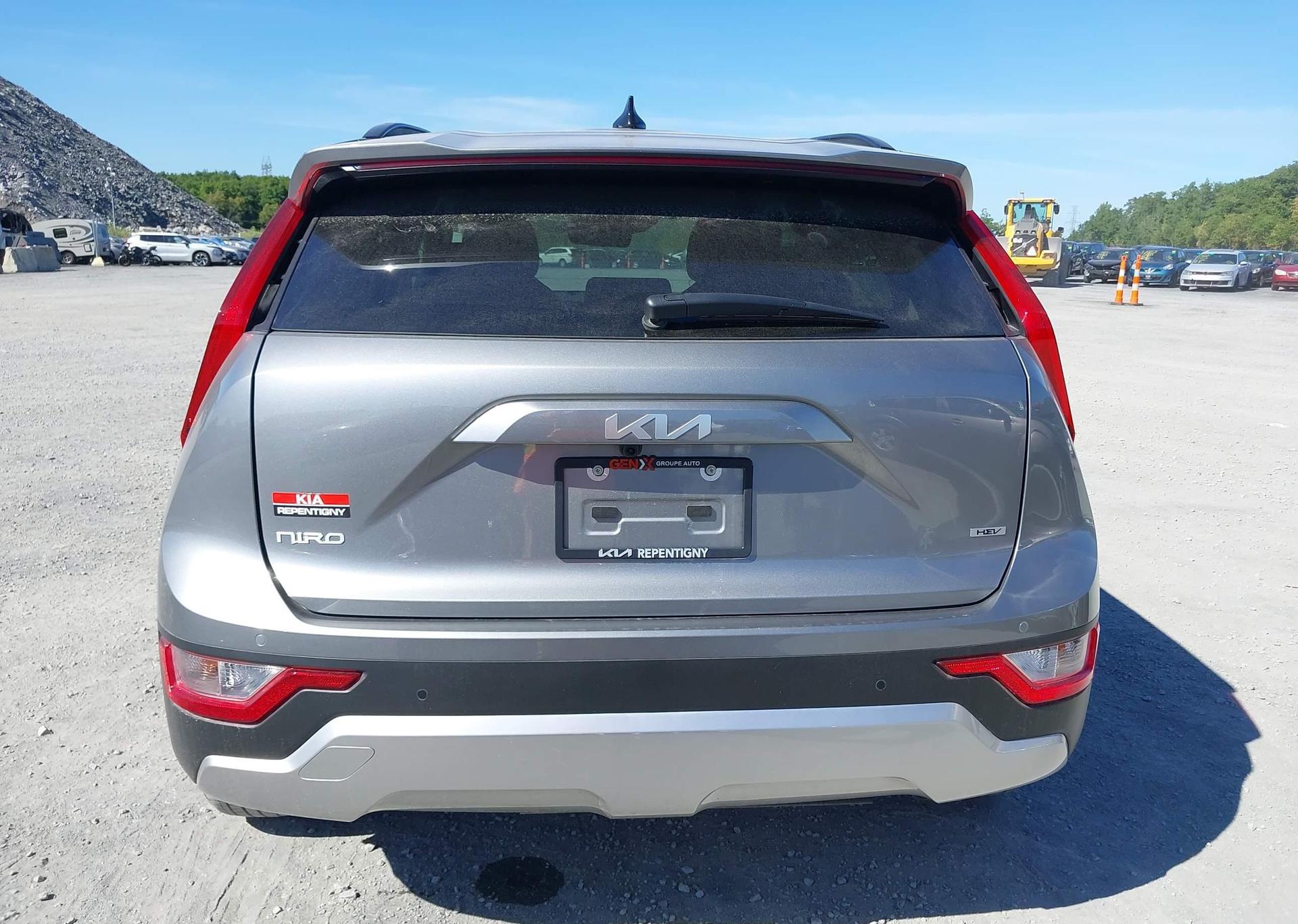 2025 KIA NIRO EX