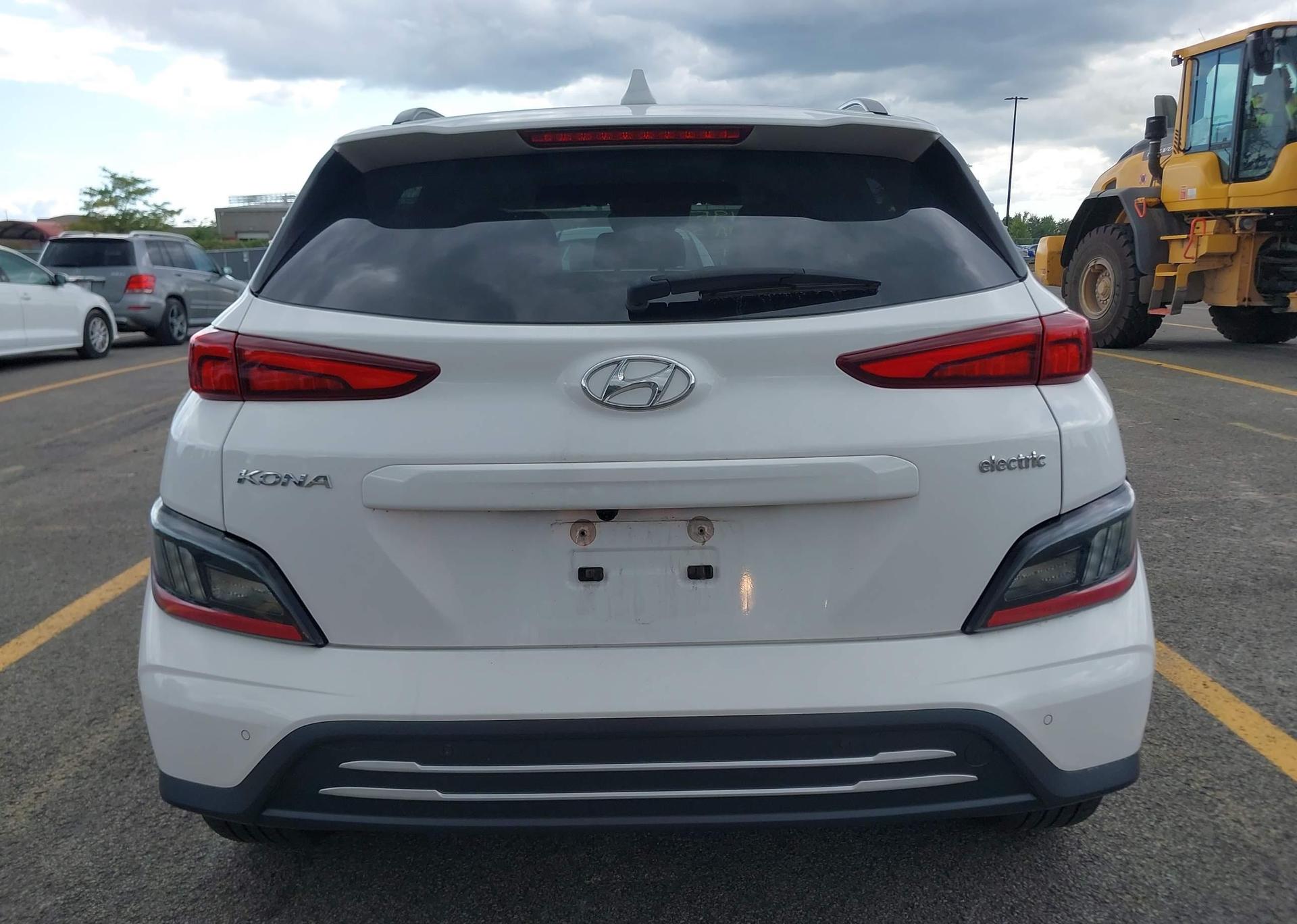 2023 HYUNDAI KONA SEL