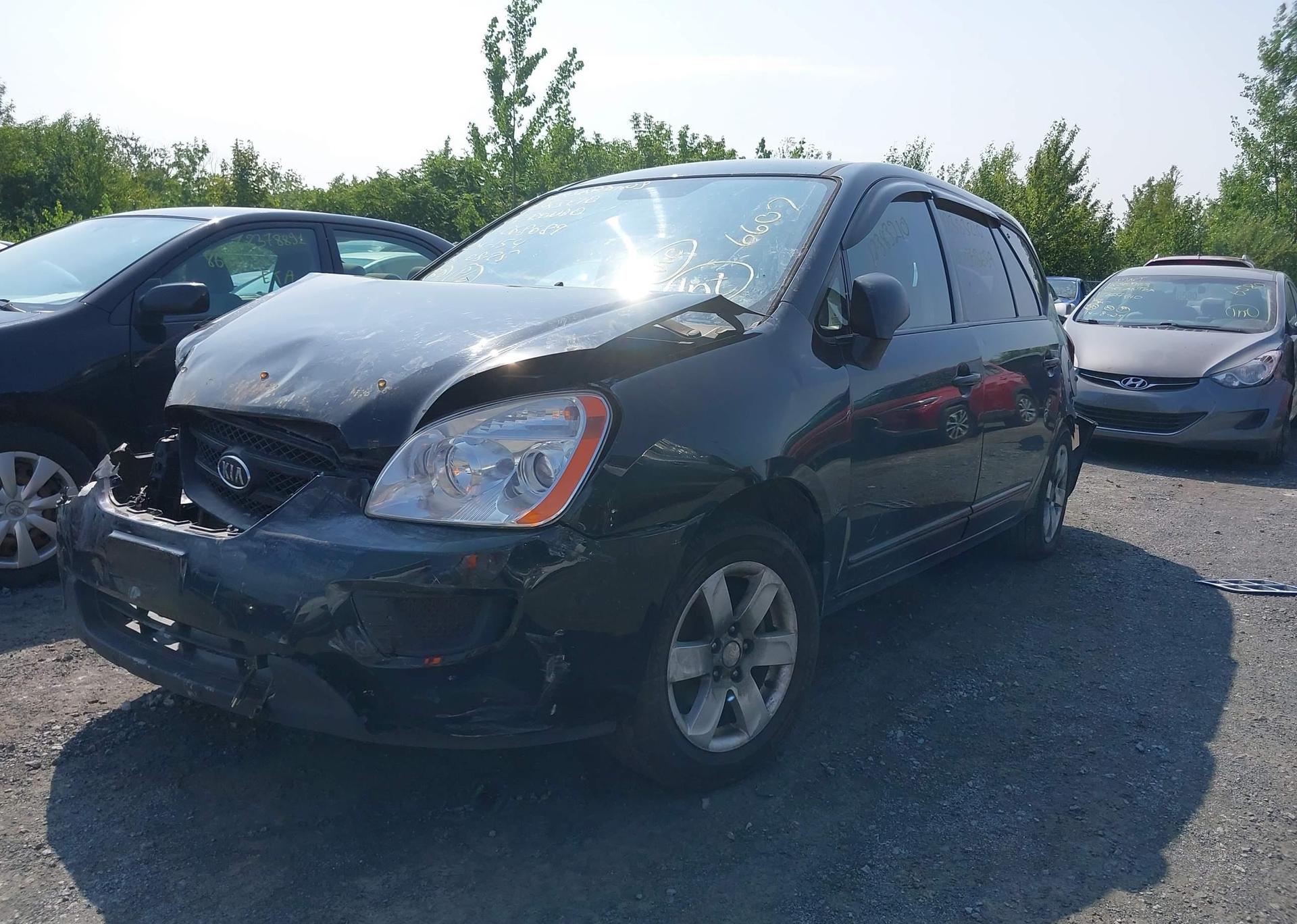 2009 KIA RONDO EX