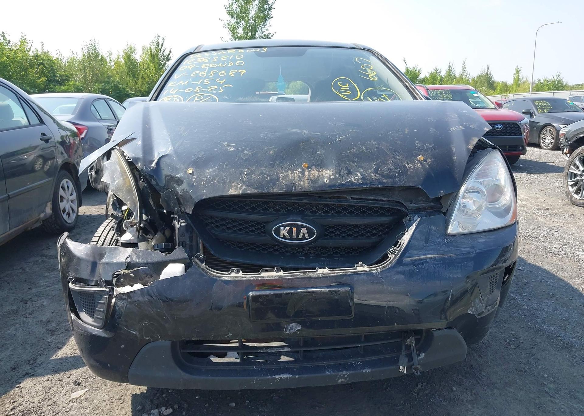 2009 KIA RONDO EX