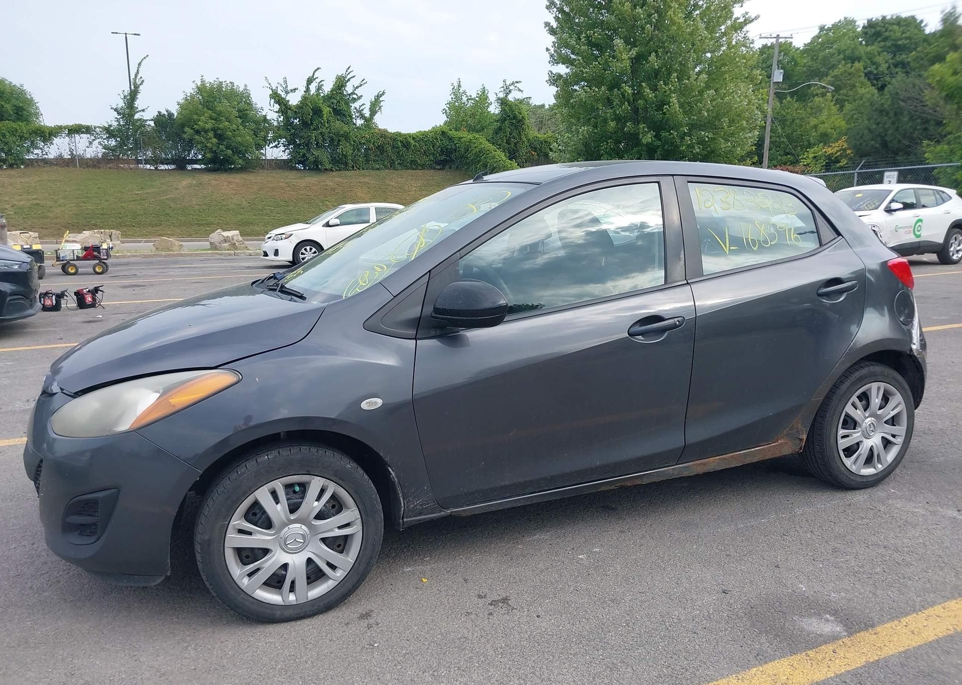 2013 MAZDA MAZDA2 GX