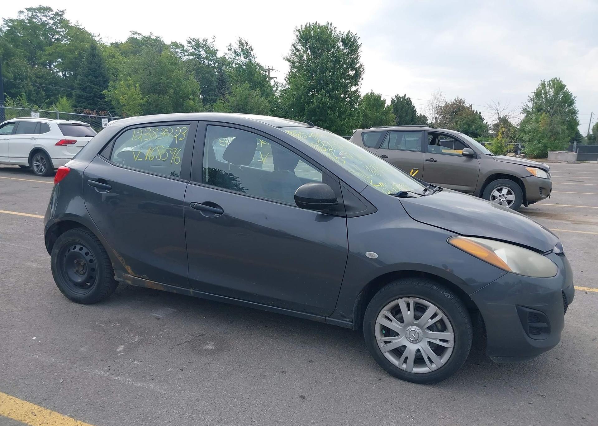 2013 MAZDA MAZDA2 GX