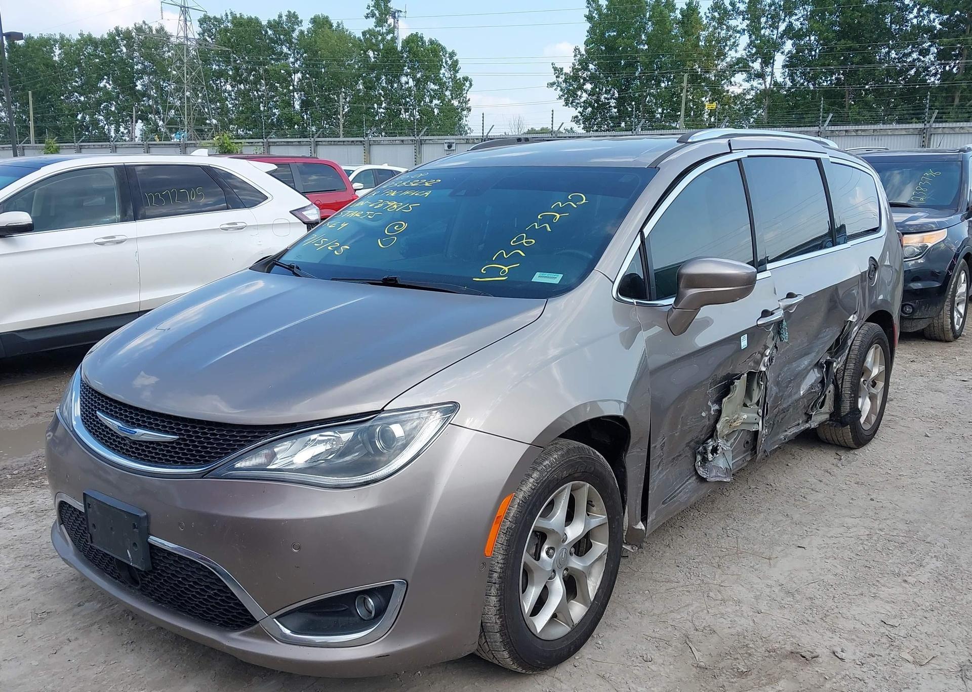 2018 CHRYSLER PACIFICA TOURING L PLUS