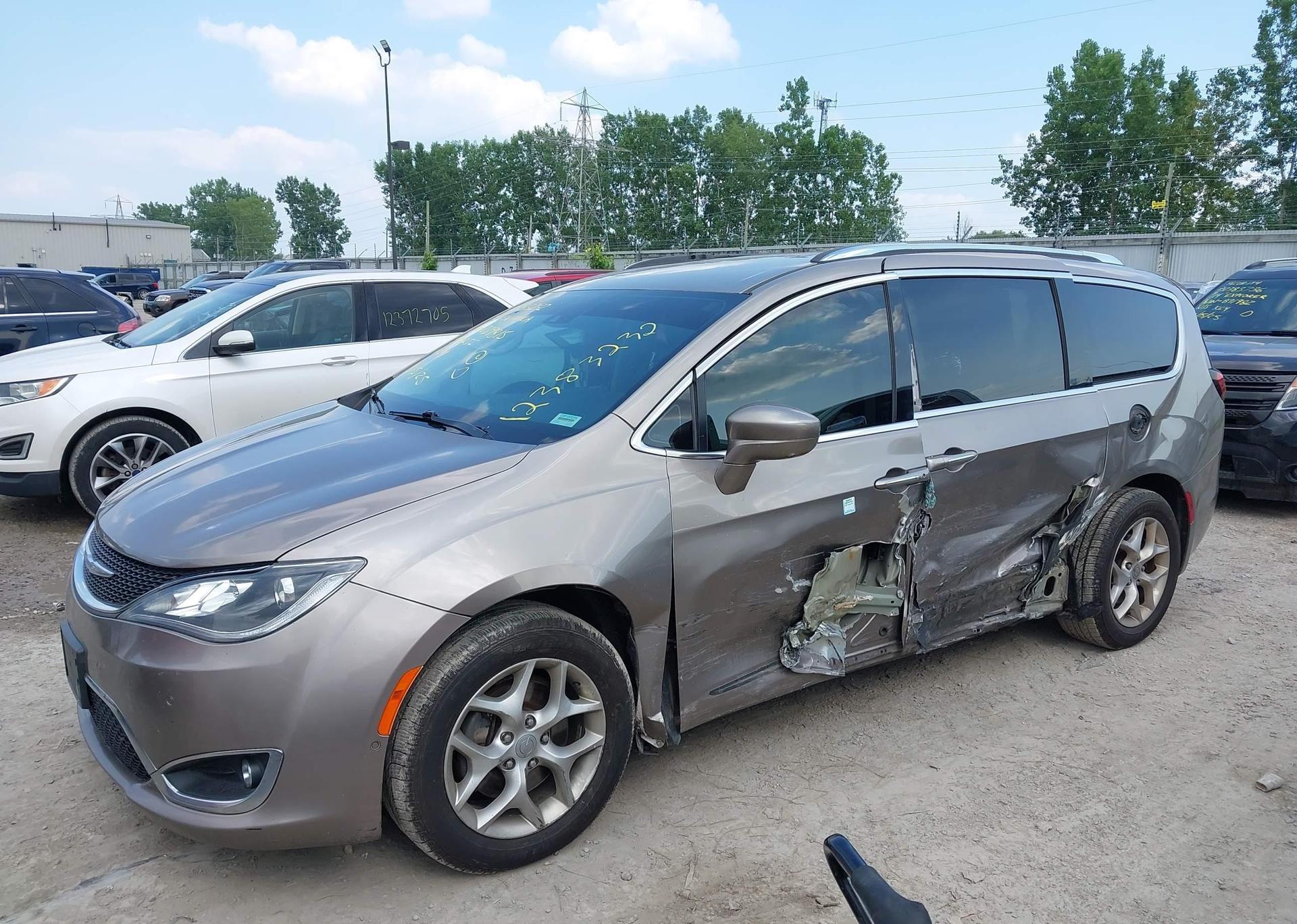 2018 CHRYSLER PACIFICA TOURING L PLUS