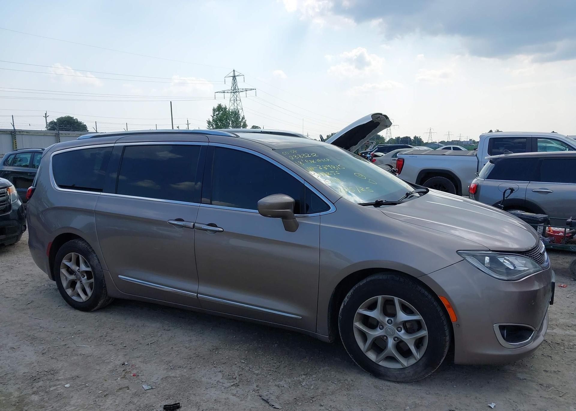 2018 CHRYSLER PACIFICA TOURING L PLUS