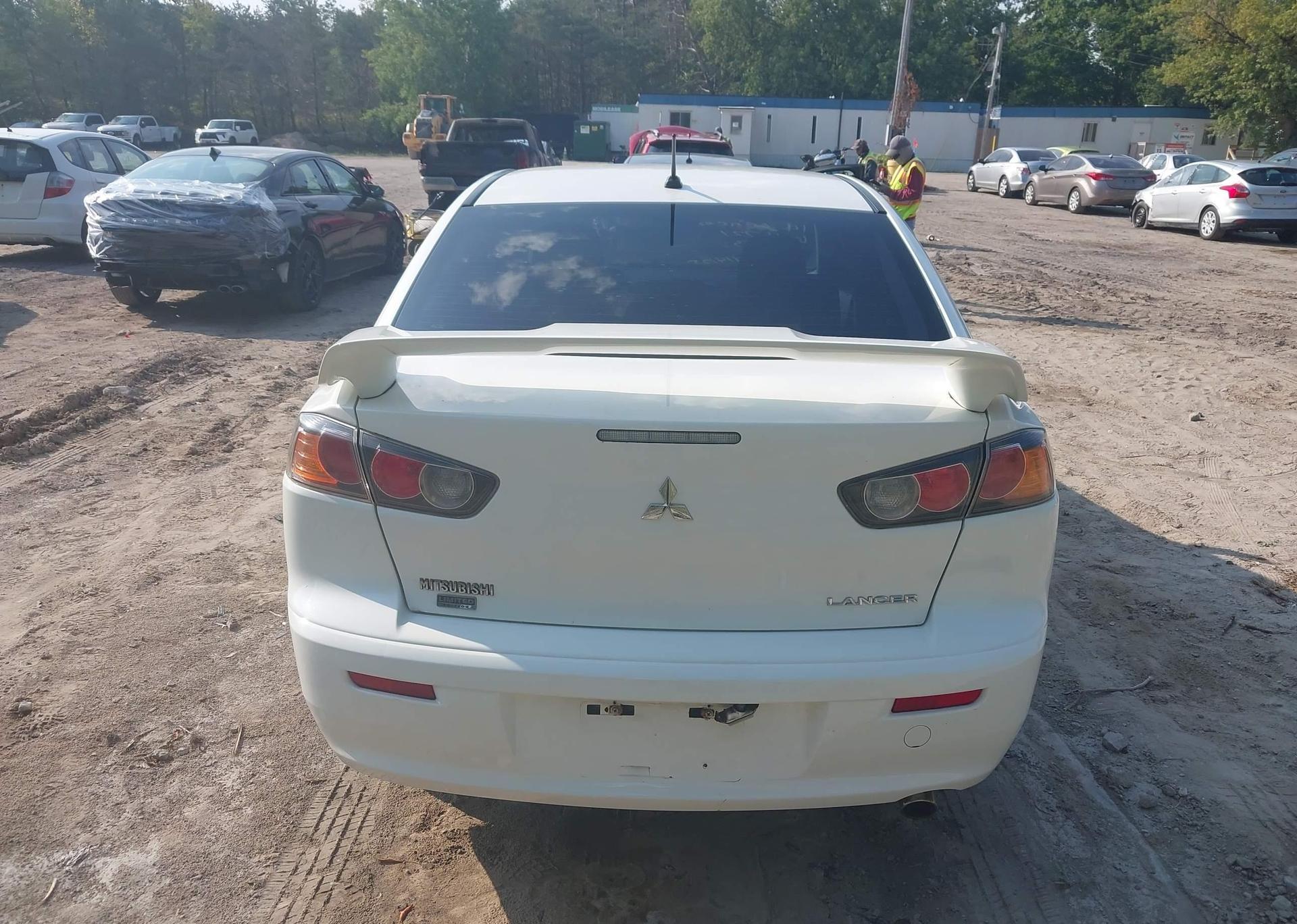 2014 MITSUBISHI LANCER ES