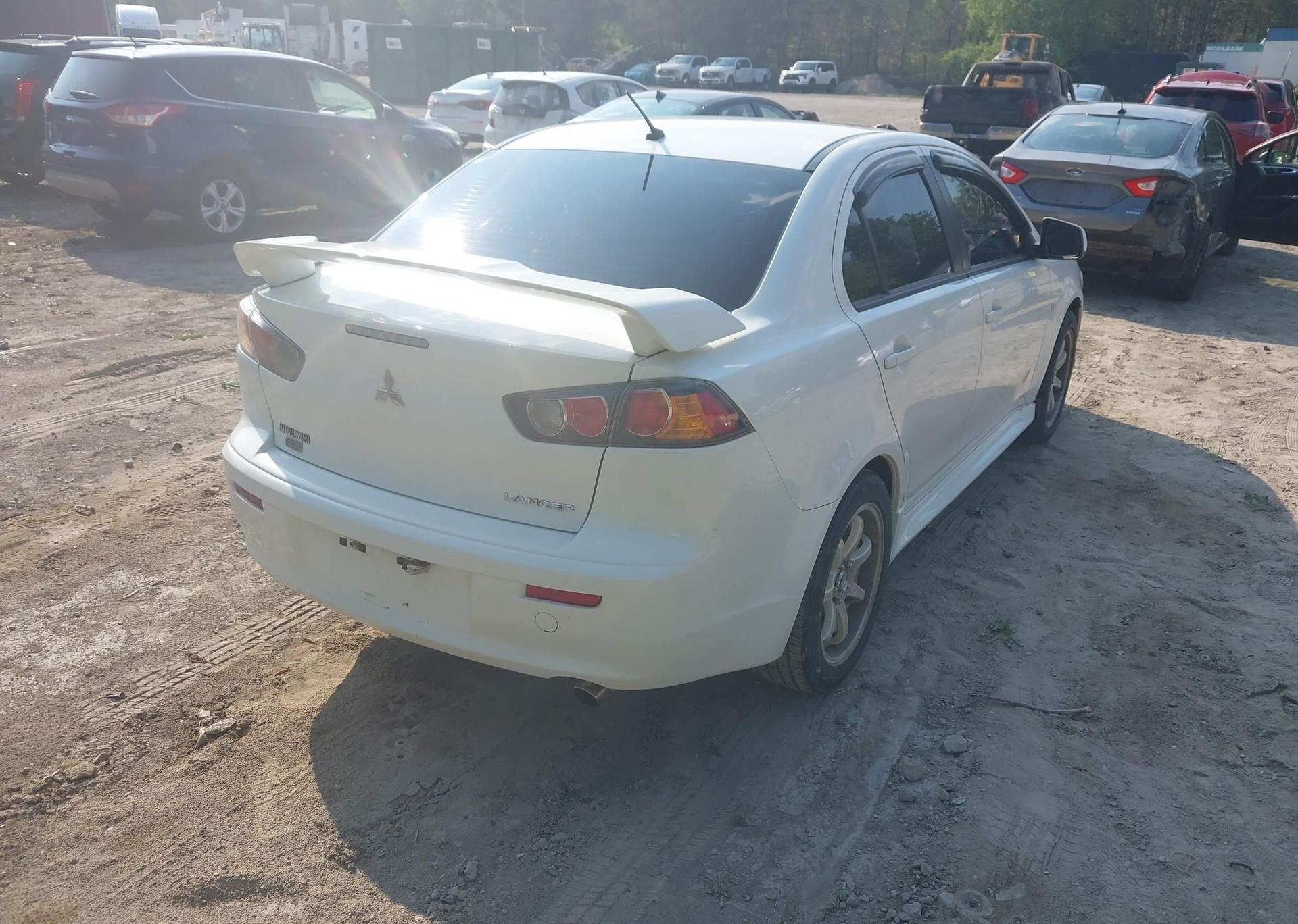 2014 MITSUBISHI LANCER ES