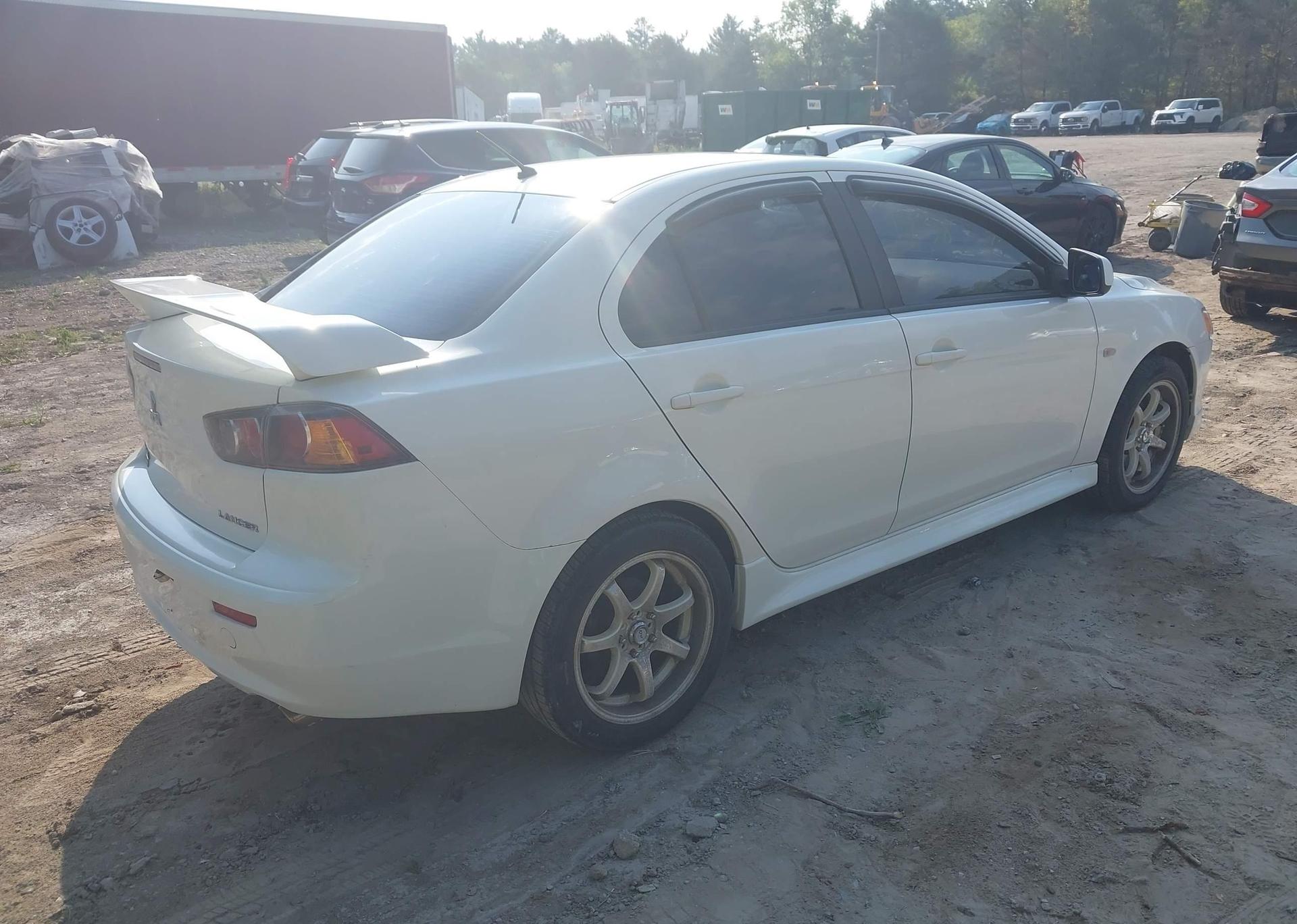 2014 MITSUBISHI LANCER ES