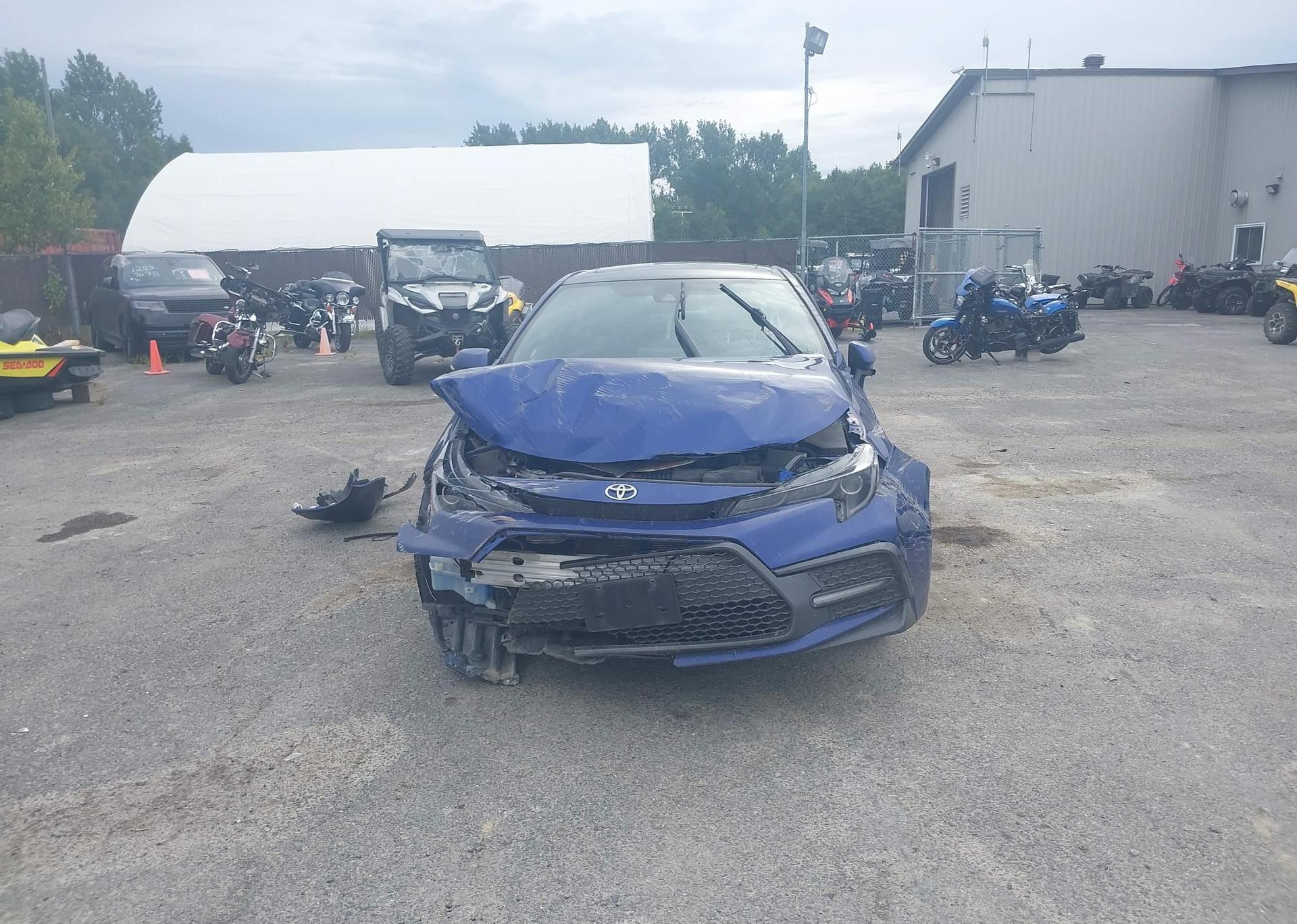 2022 TOYOTA COROLLA SE