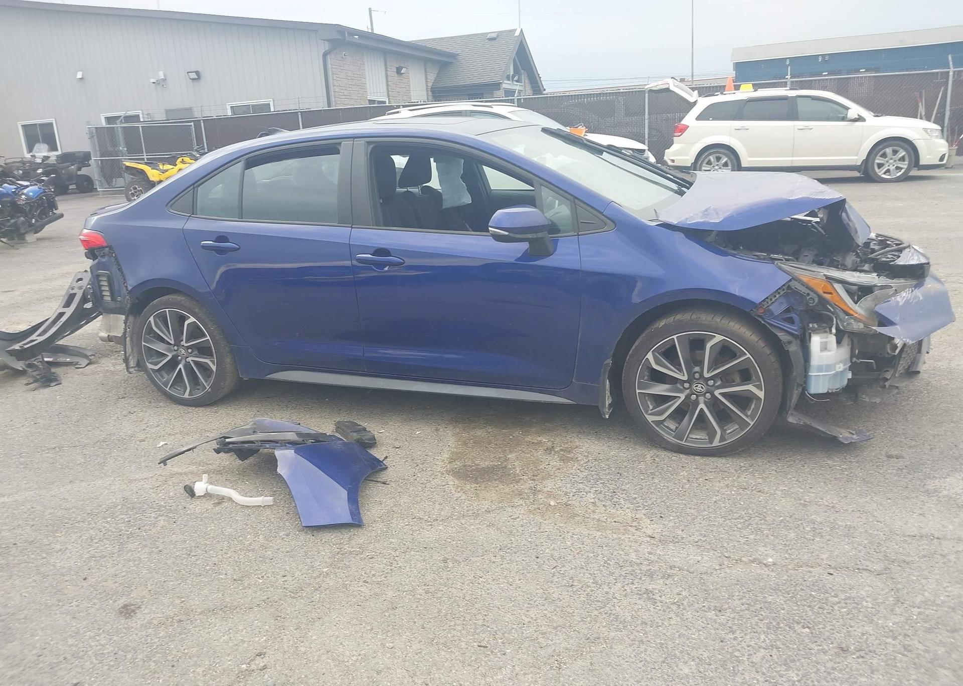 2022 TOYOTA COROLLA SE
