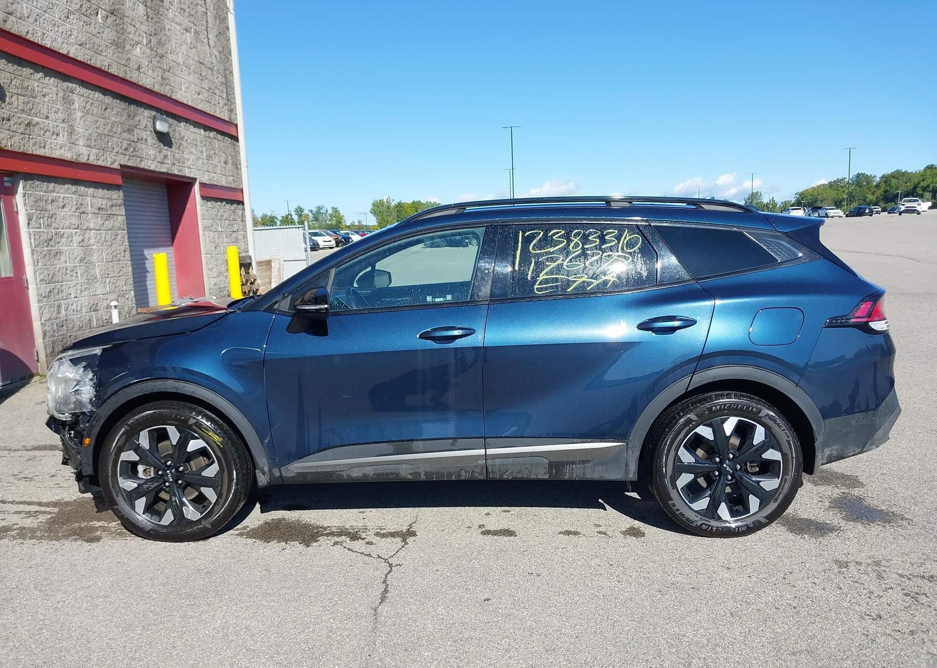 2023 KIA SPORTAGE LX