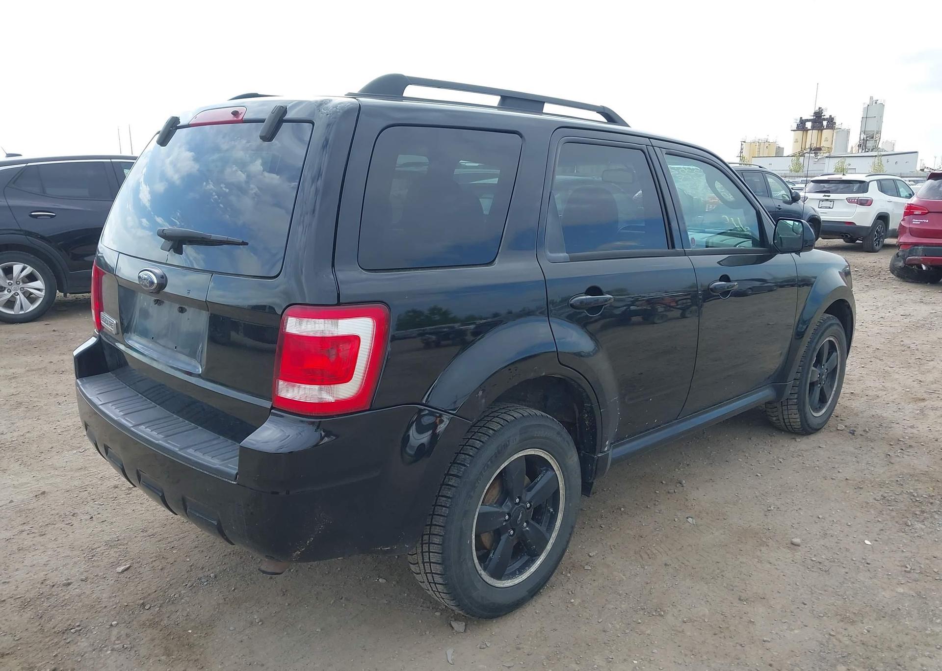 2012 FORD ESCAPE XLT