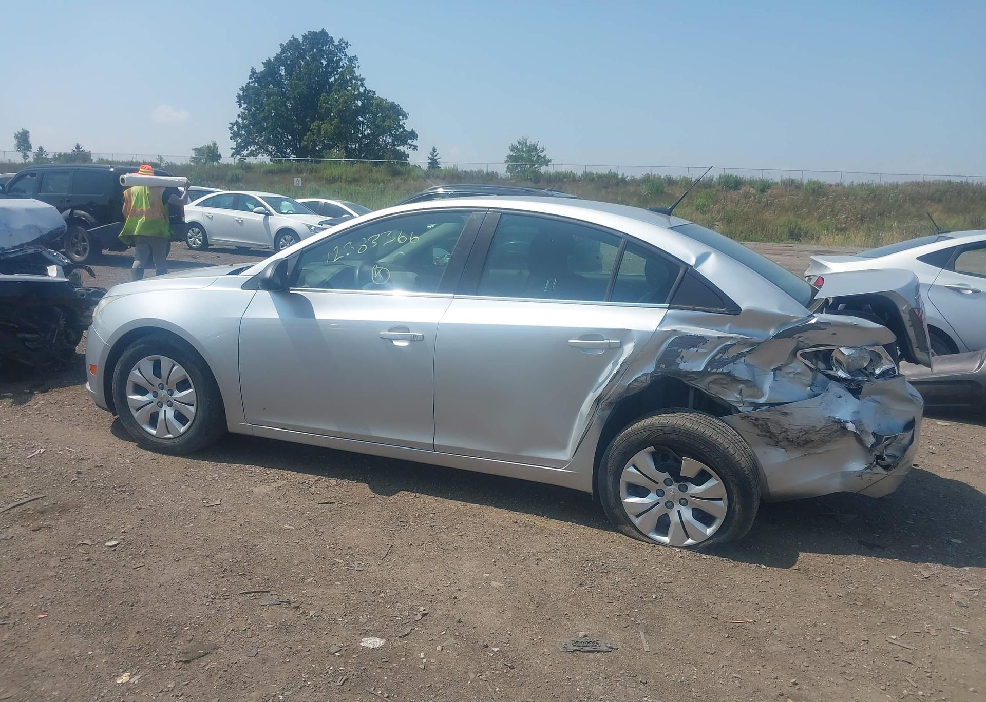 2012 CHEVROLET CRUZE LS