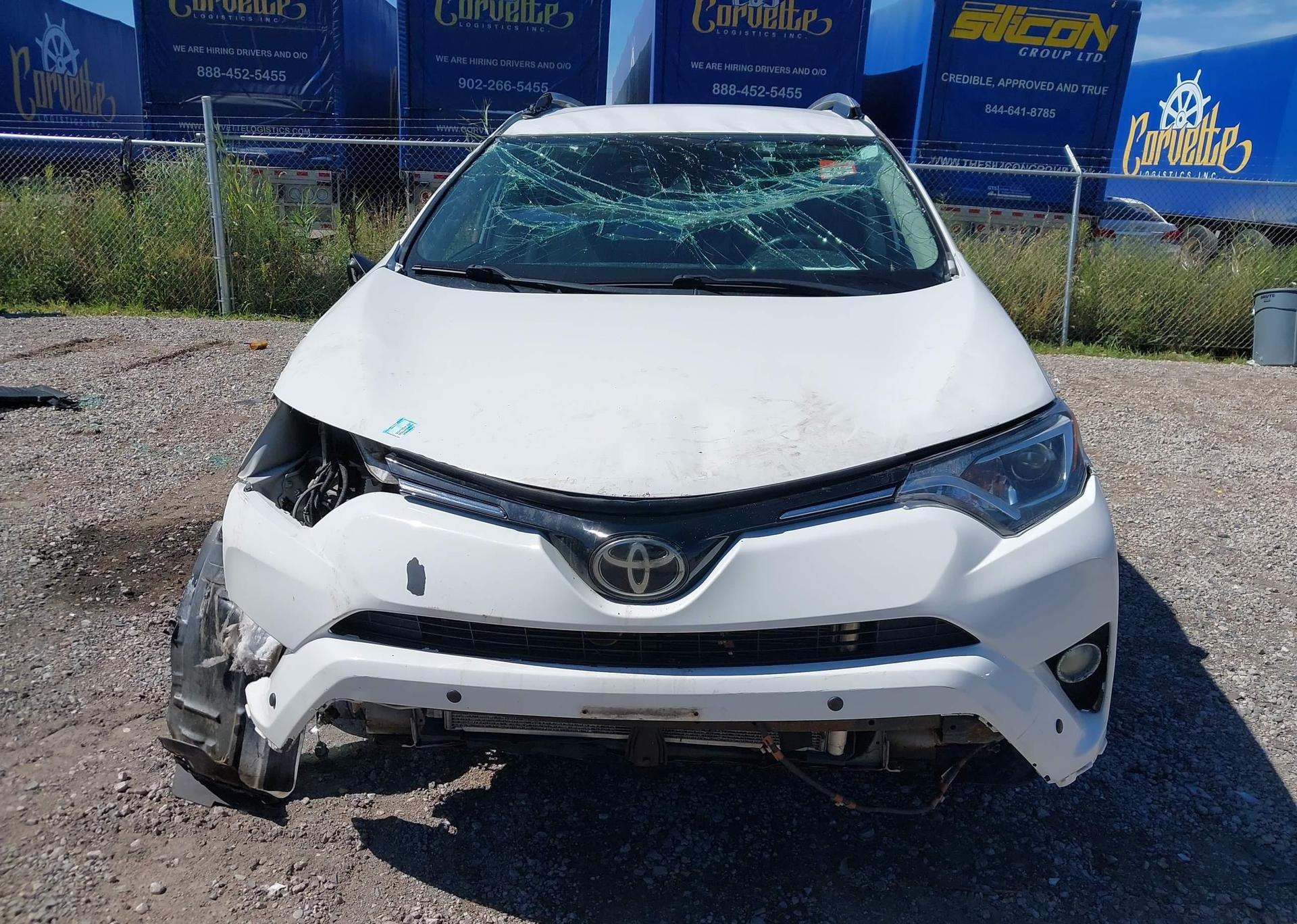 2017 TOYOTA RAV4 LE