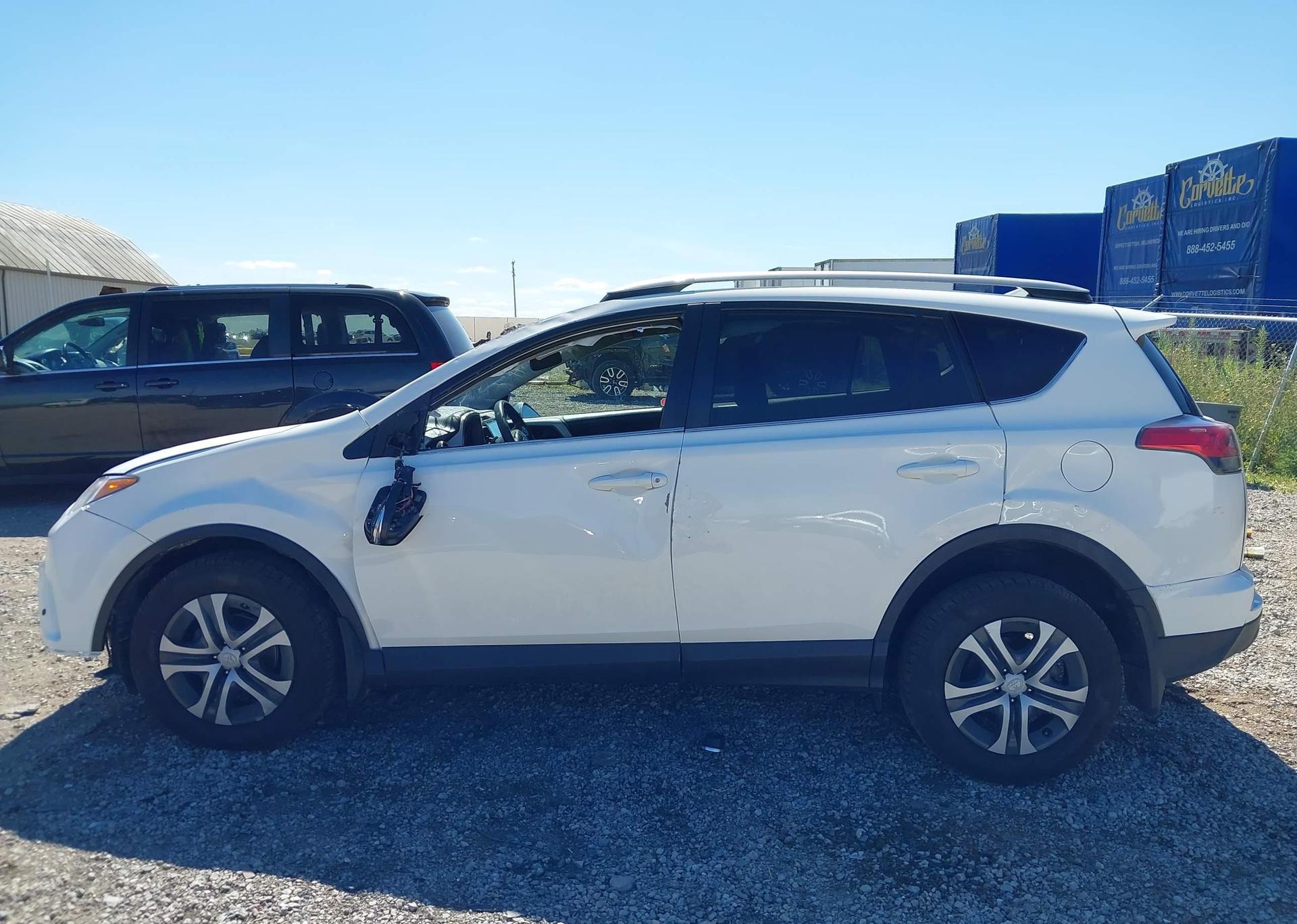 2017 TOYOTA RAV4 LE