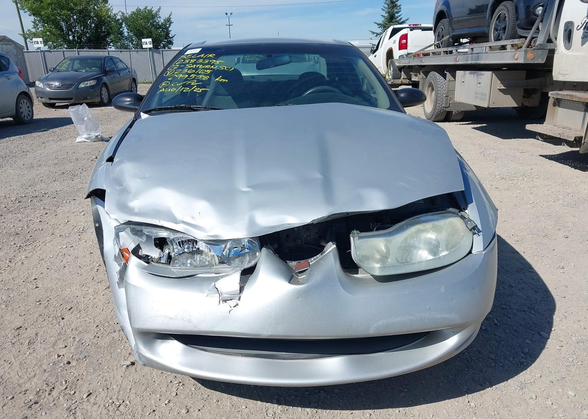 2002 SATURN SC1