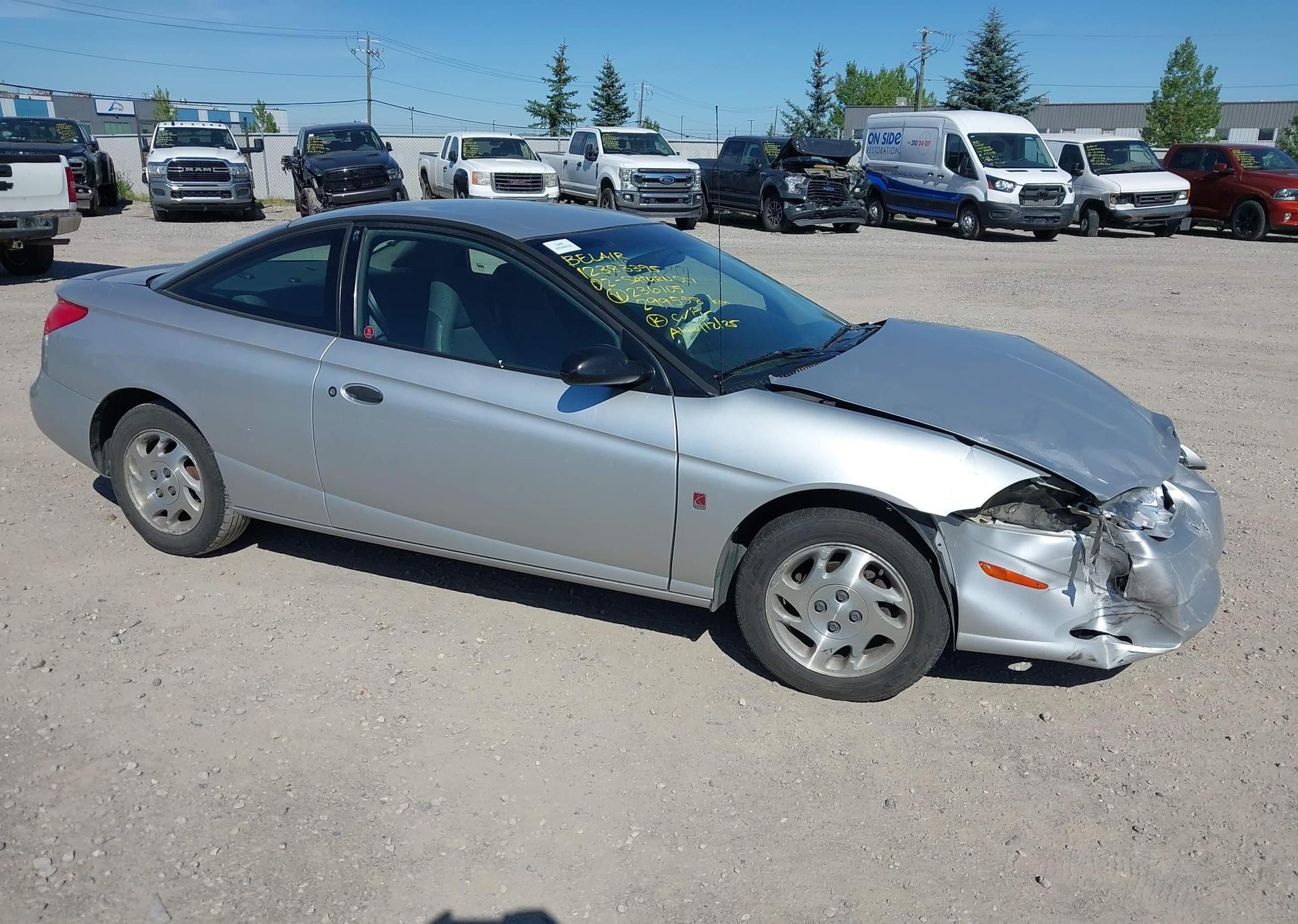2002 SATURN SC1