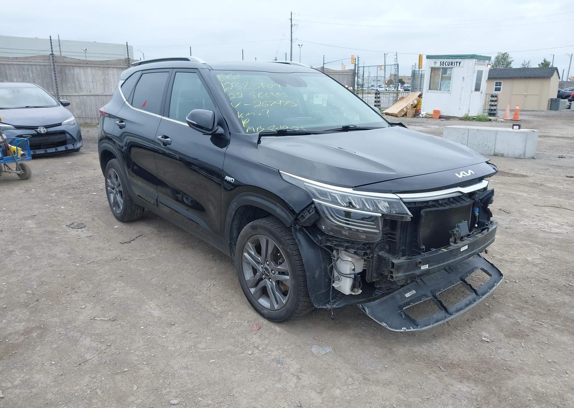 2022 KIA SELTOS EX
