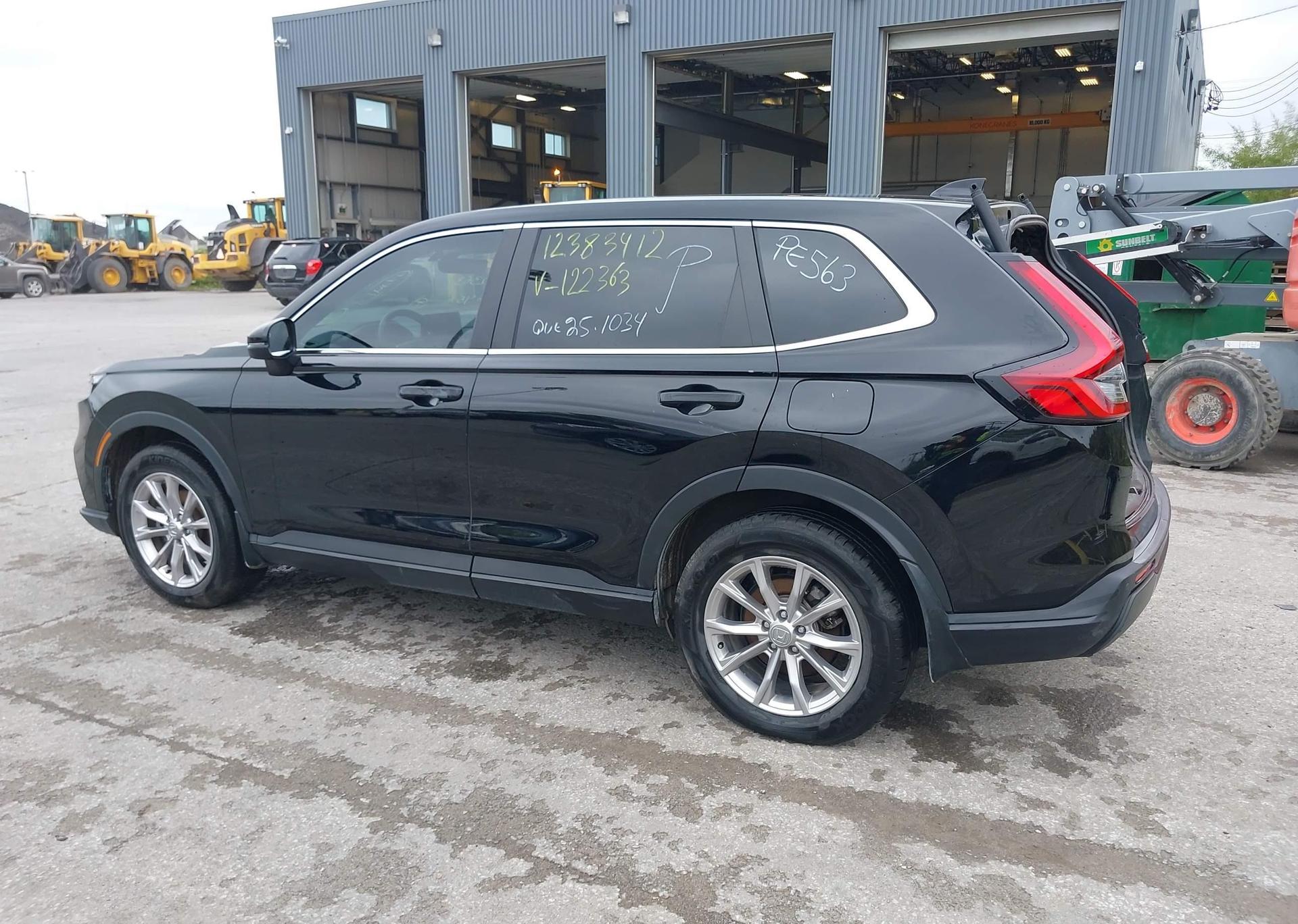 2023 HONDA CR-V