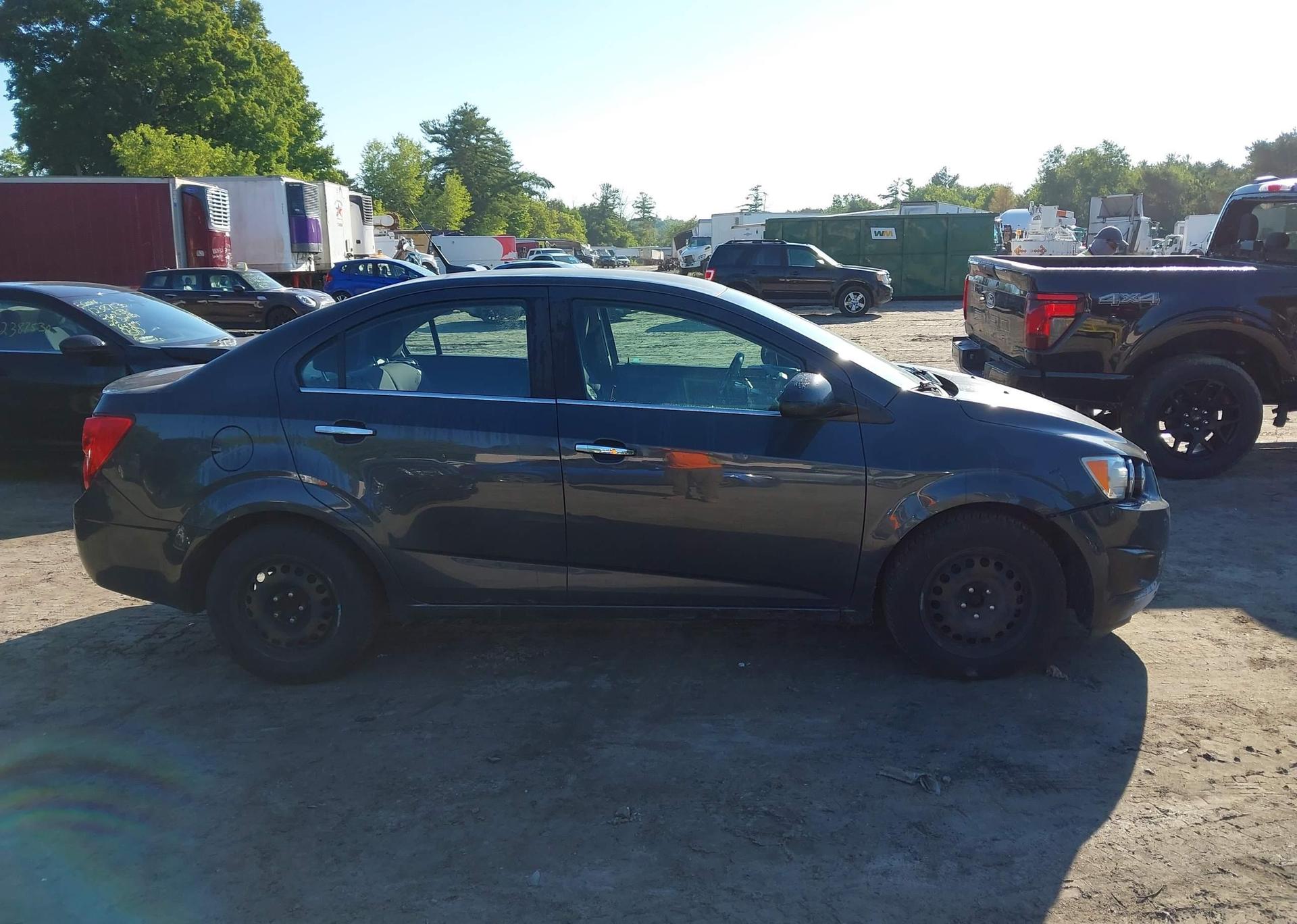 2014 CHEVROLET SONIC LT