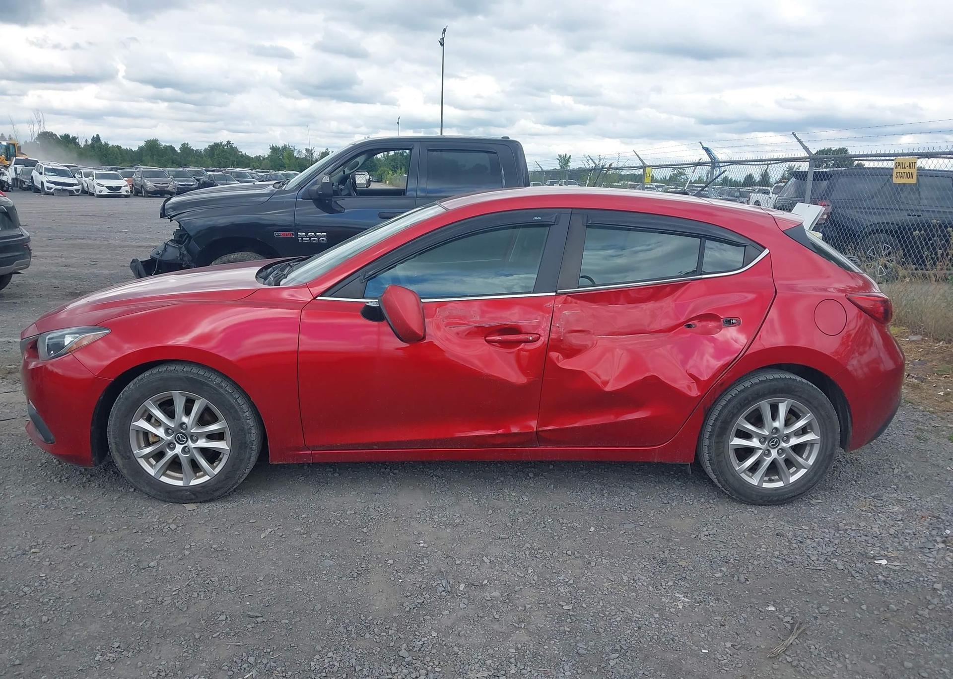 2015 MAZDA 3 TOURING