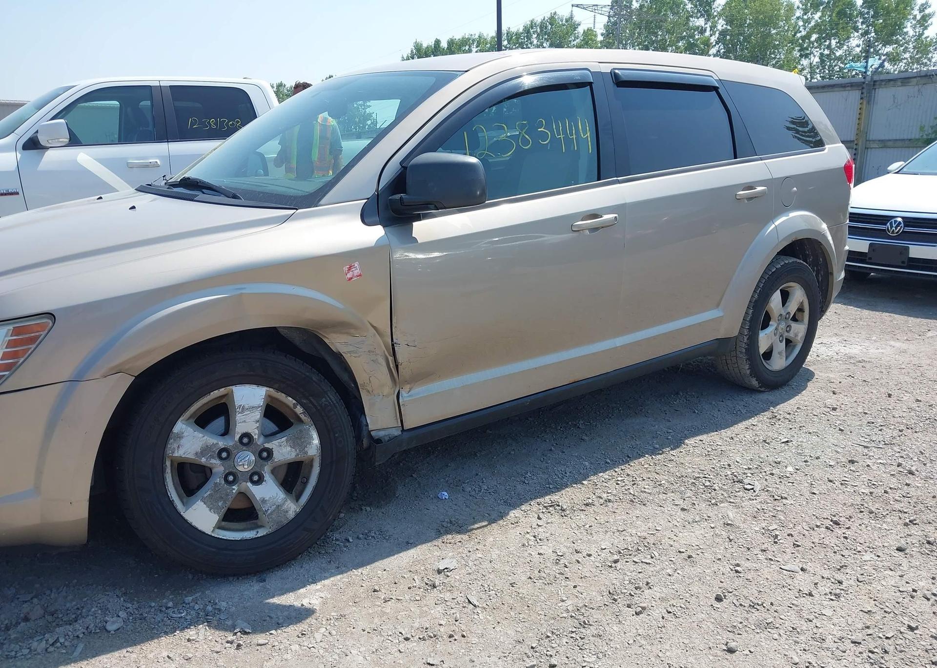 2009 DODGE JOURNEY SXT