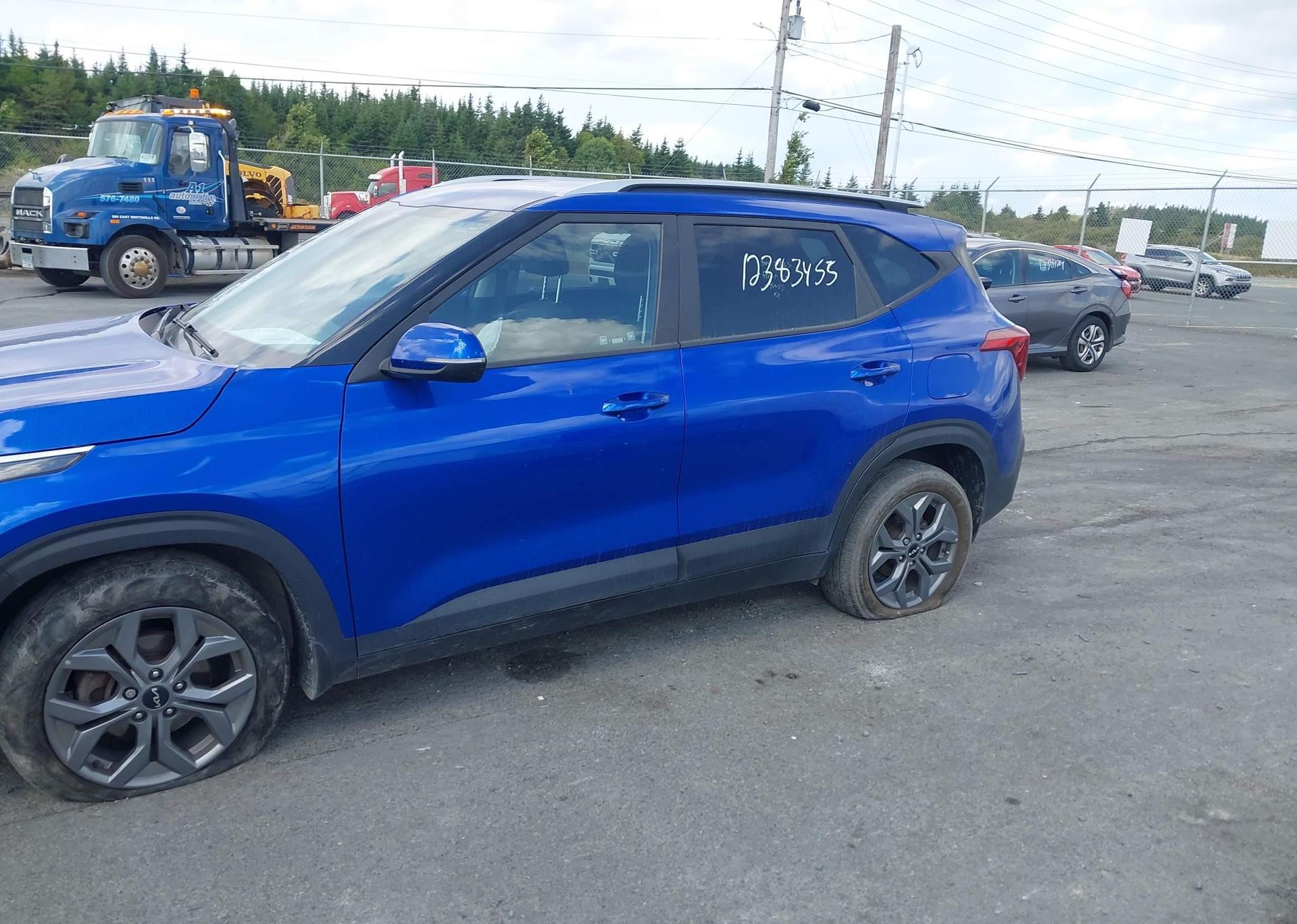 2024 KIA SELTOS LX
