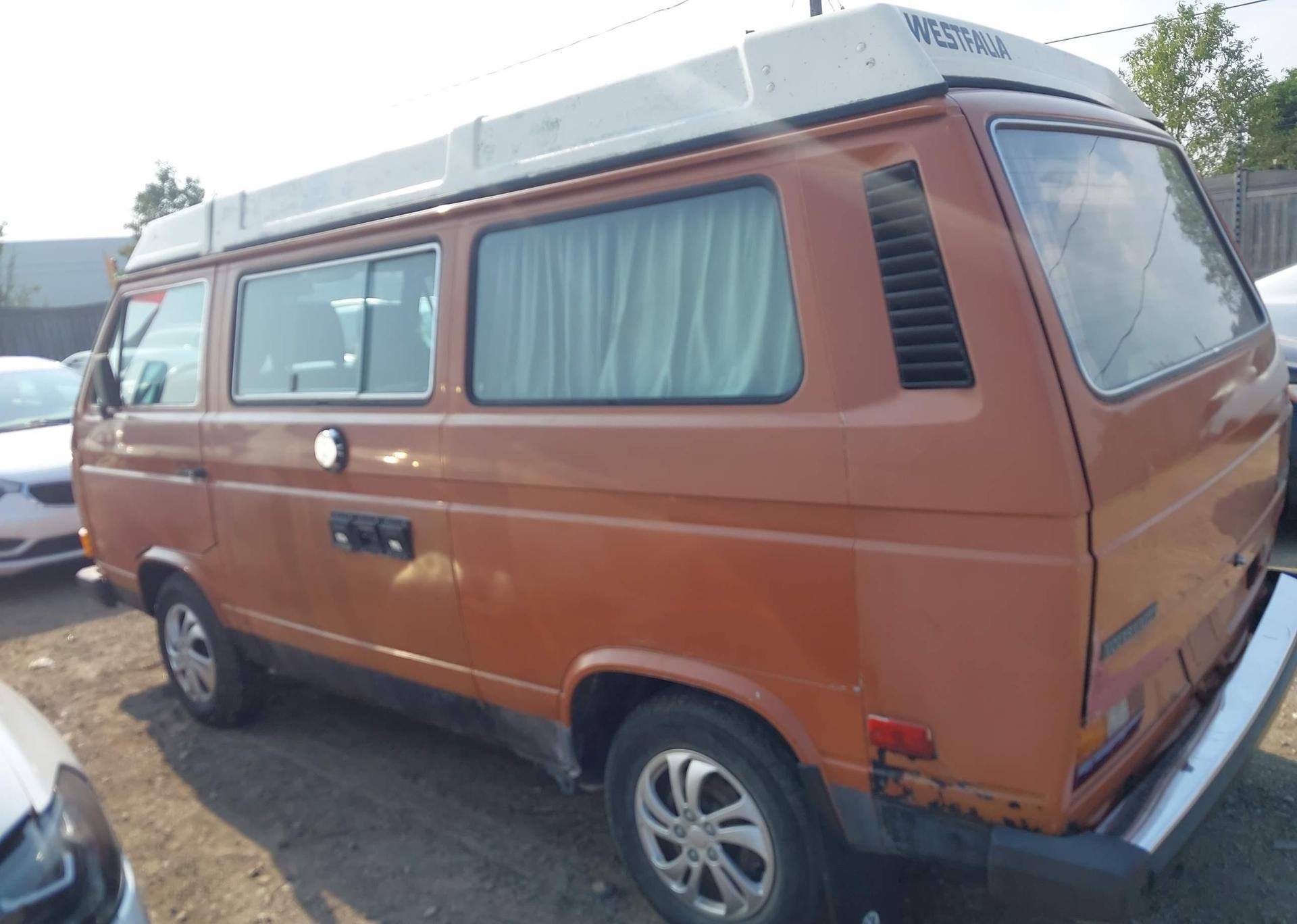 1982 VOLKSWAGEN VANAGON CAMPMOBILE